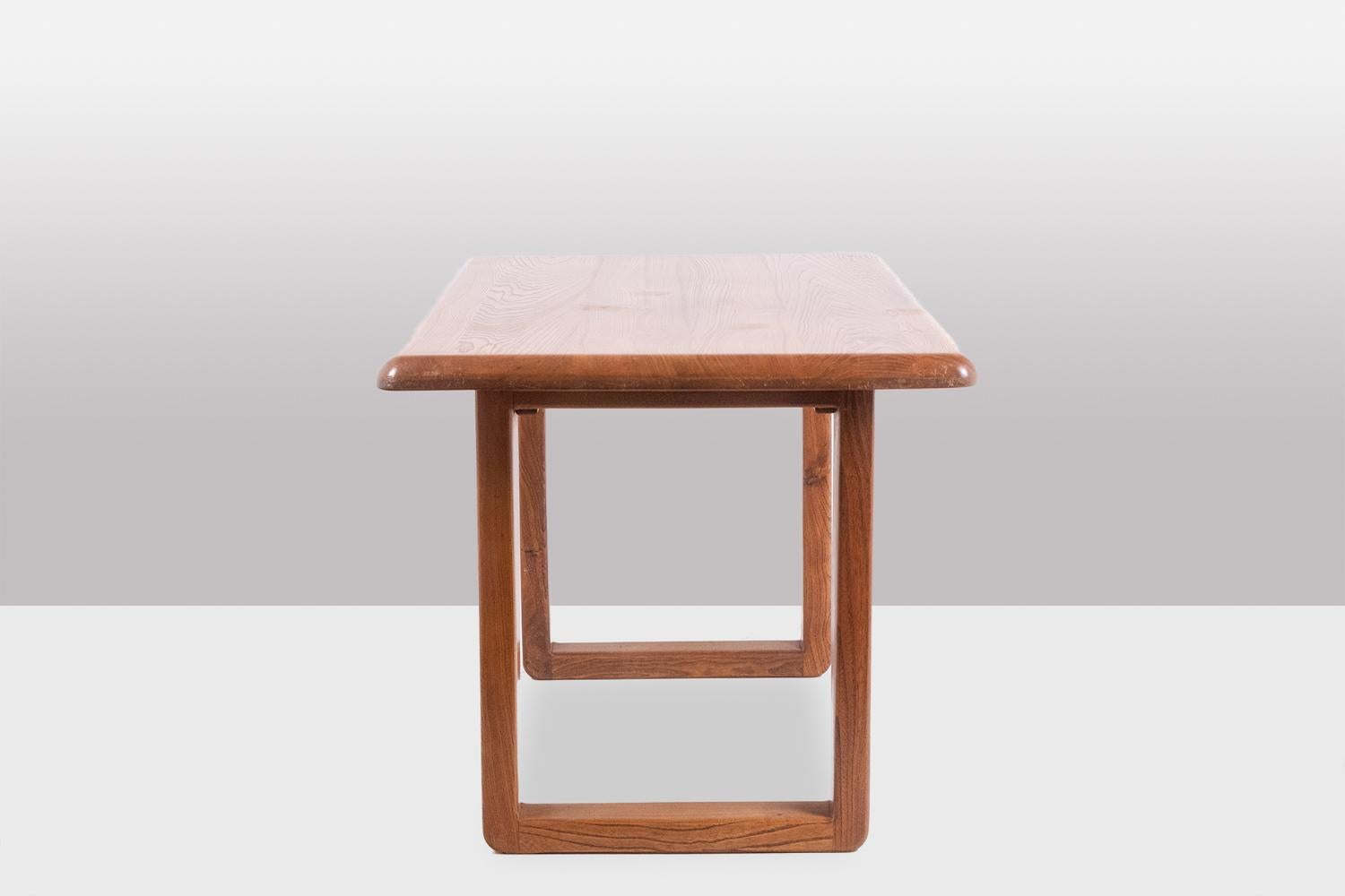 Dining room table, or desk, in elm. 1970s. In Excellent Condition For Sale In Saint-Ouen, FR