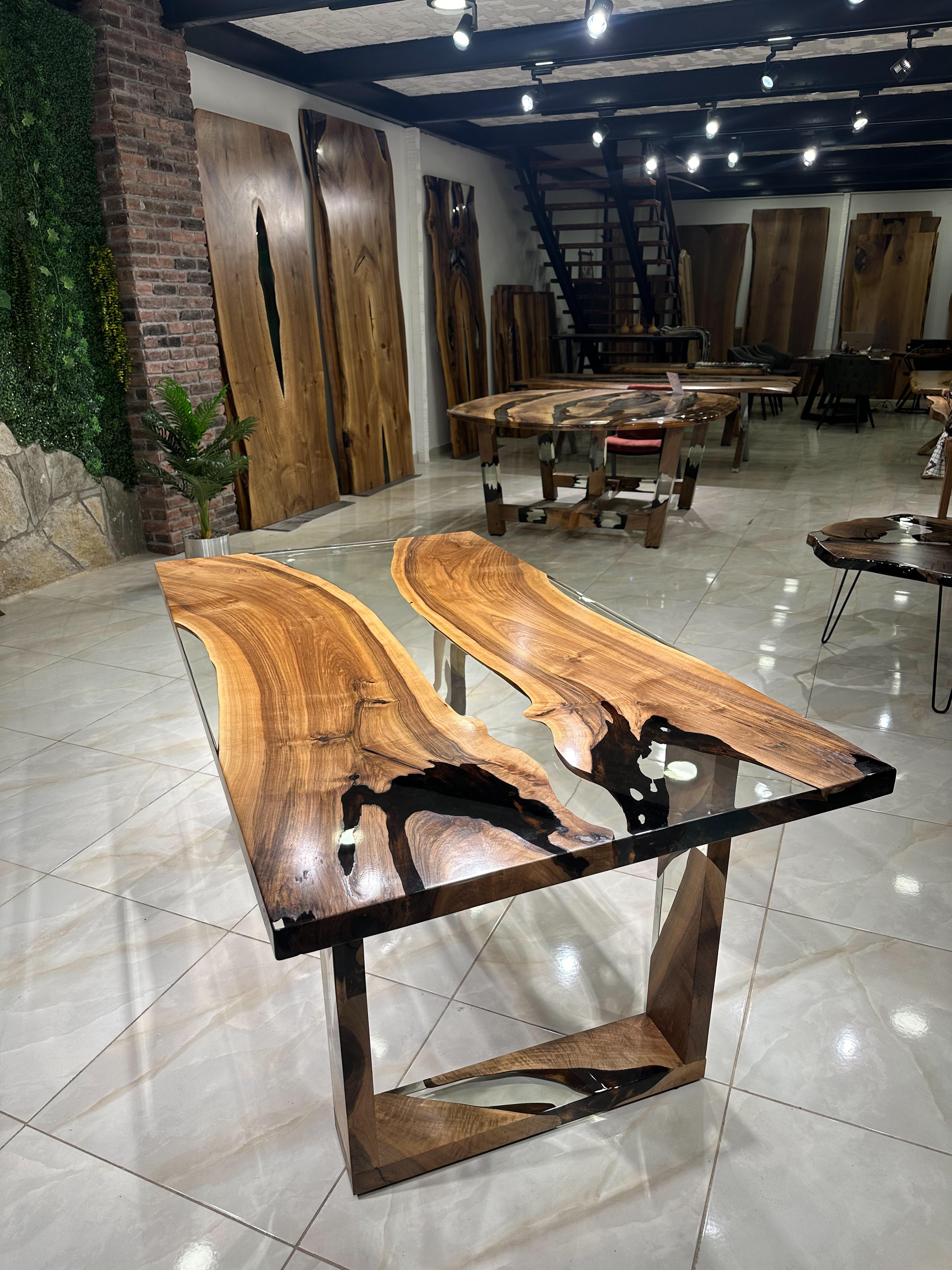 Turco Dining Room Epoxy Wood Table - Custom Furniture - Design Table in vendita