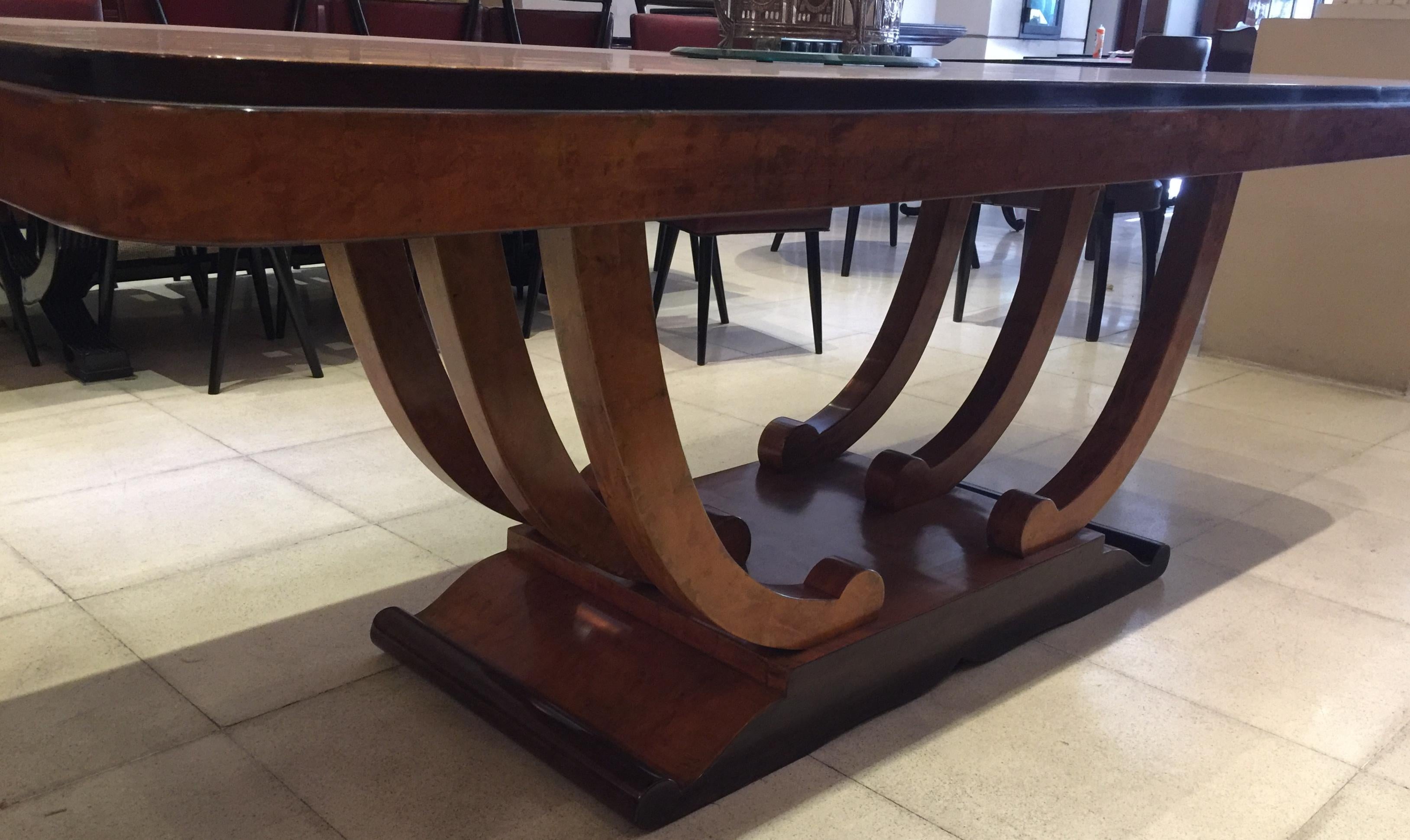 French Dining Room Table, Style: Art Deco, 1920 '8 People', Material: Wood For Sale