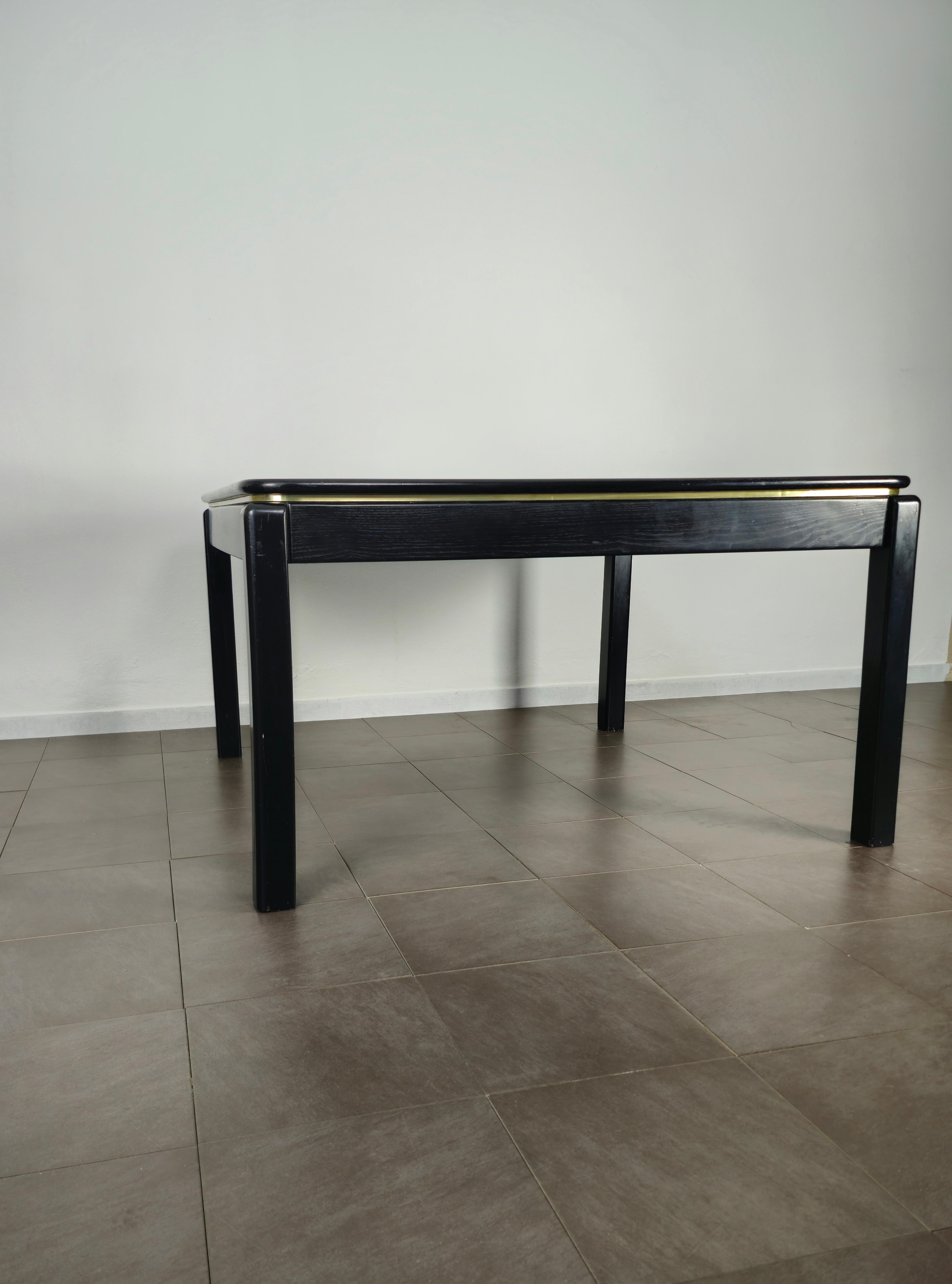 Dining Room Table Wood Enamelled Black Anodized Aluminum Midcentury, Italy 1970s In Fair Condition For Sale In Palermo, IT