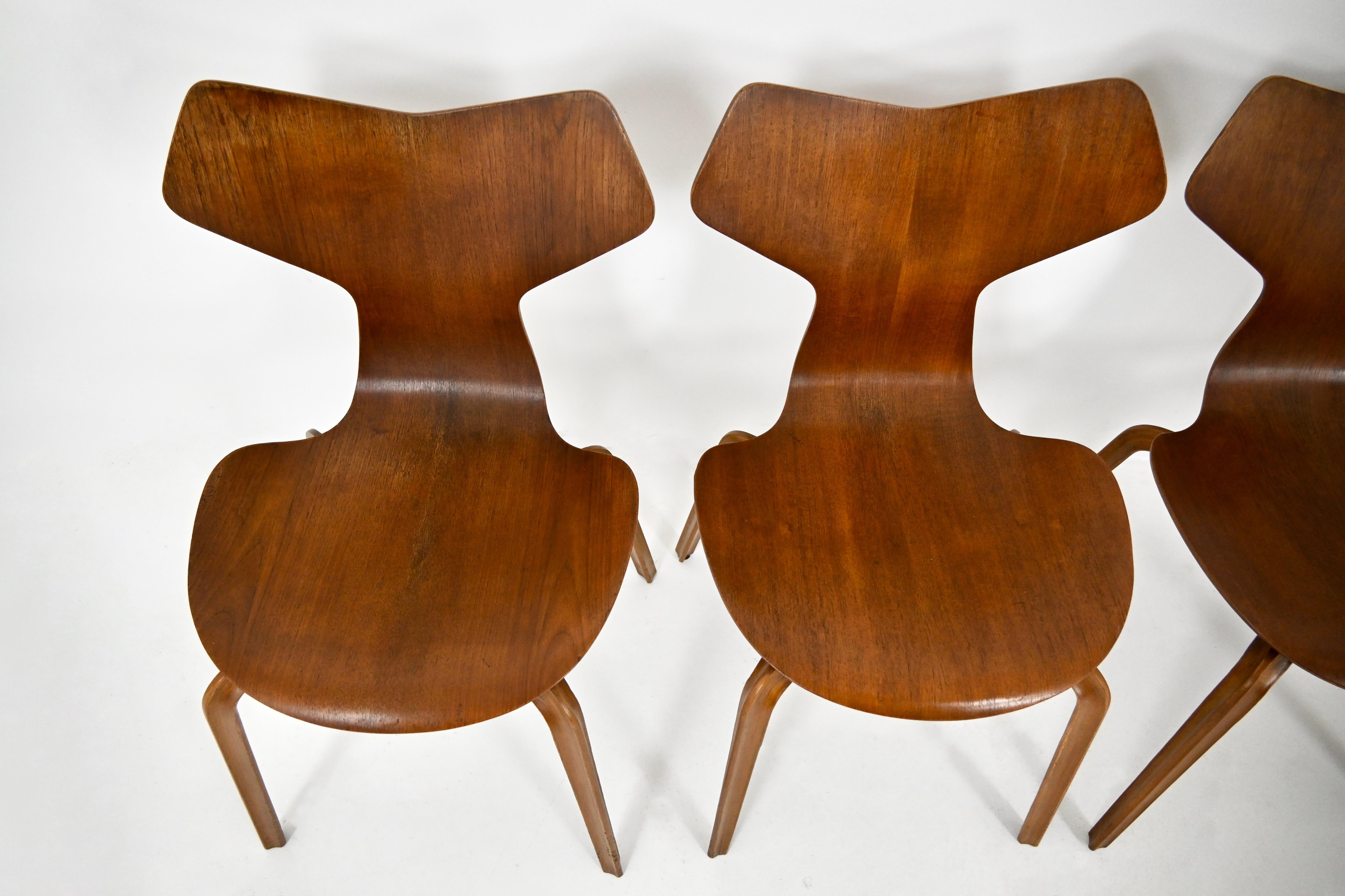 Ensemble de salle à manger par Arne Jacobsen pour Fritz Hansen, années 1950 en vente 2
