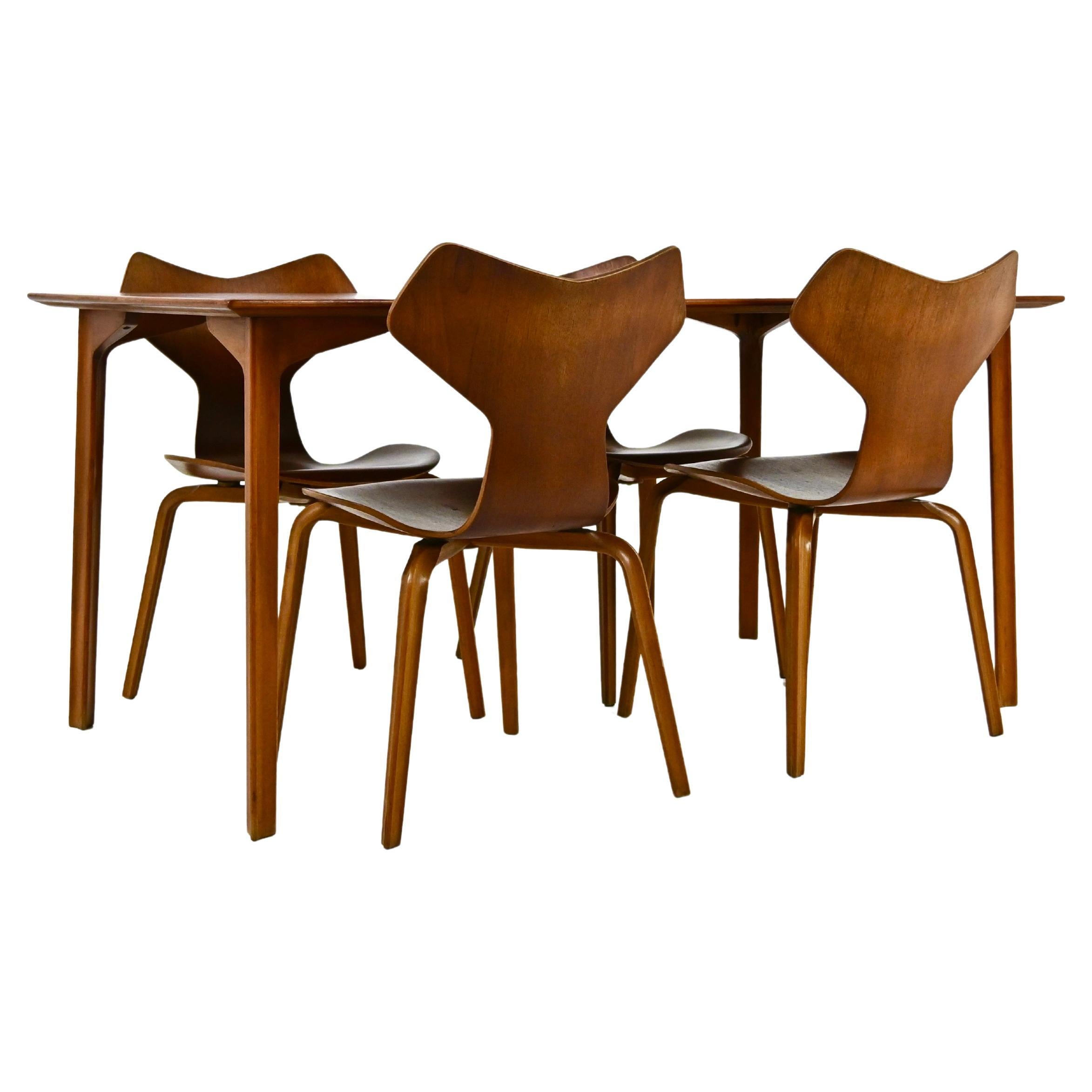 Ensemble de salle à manger par Arne Jacobsen pour Fritz Hansen, années 1950 en vente