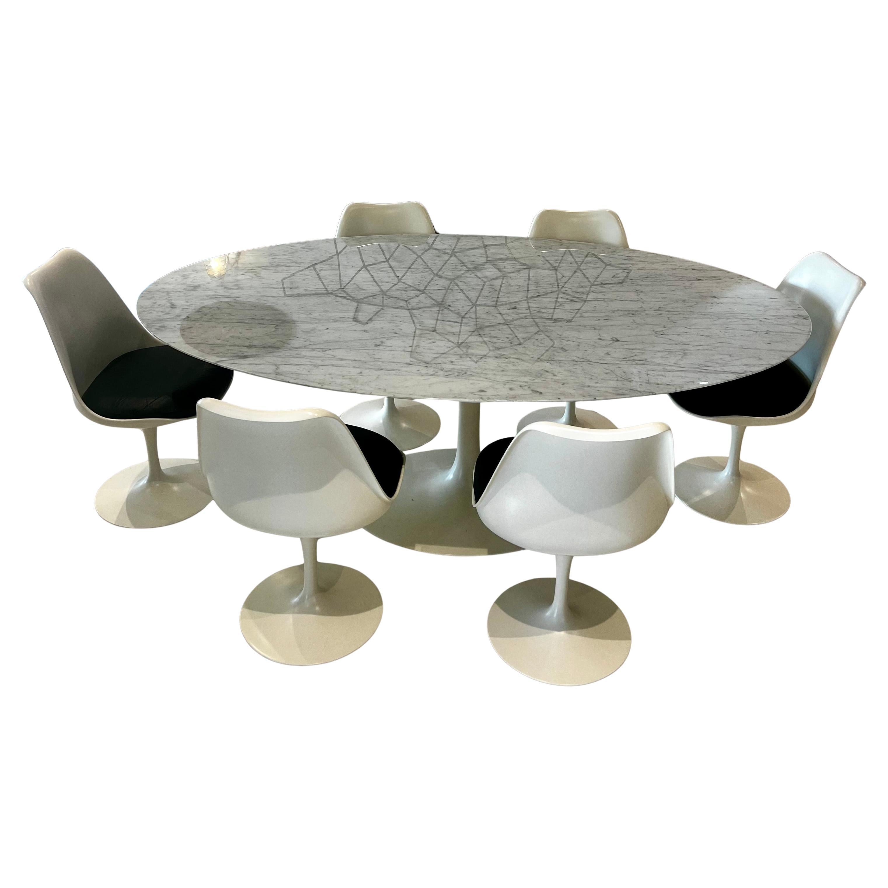 Dining Set by Eero Saarinen
