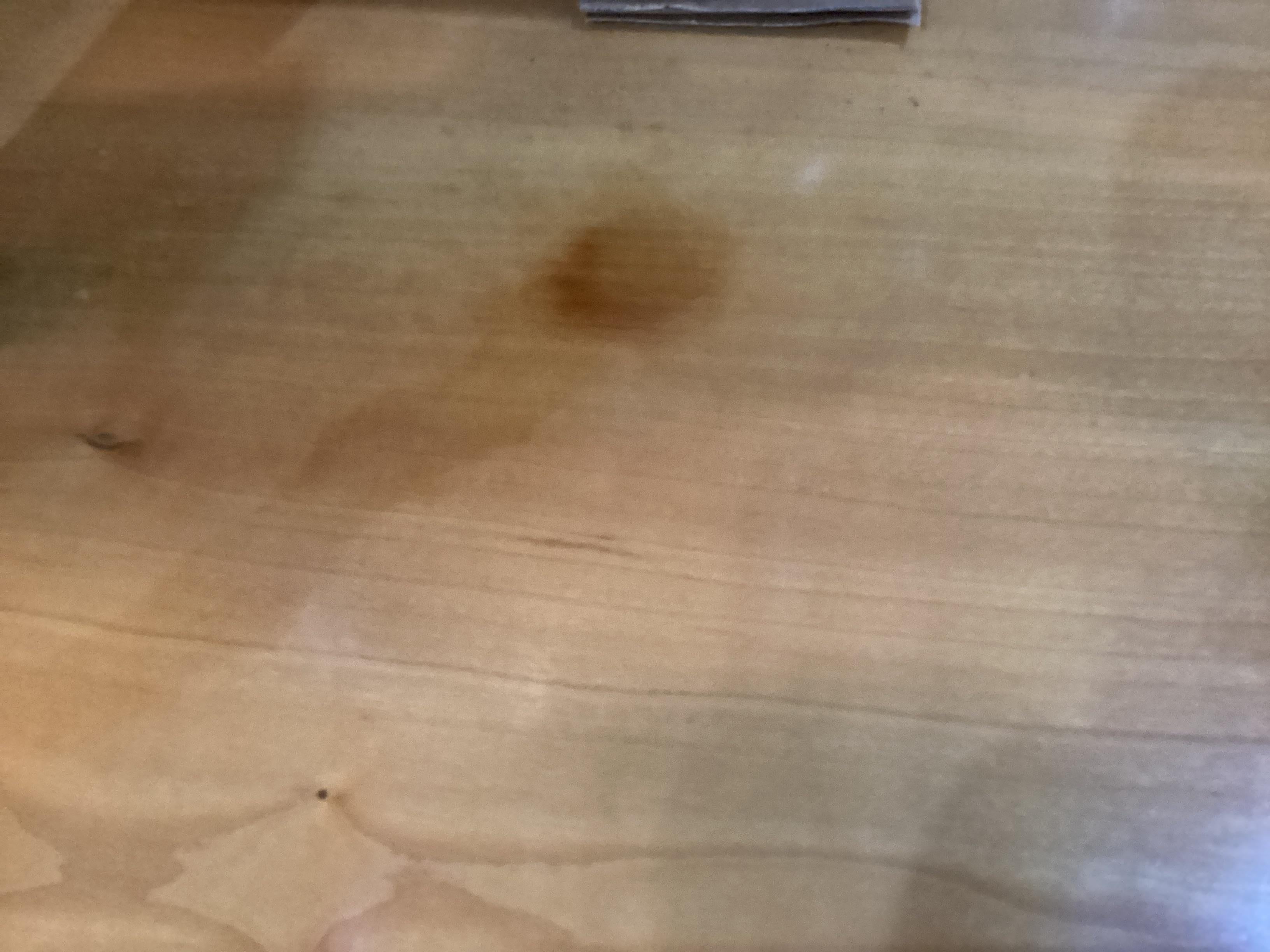Juego De Comedor De Kevin Kopil De La Colección Mundo Flotante en venta 14