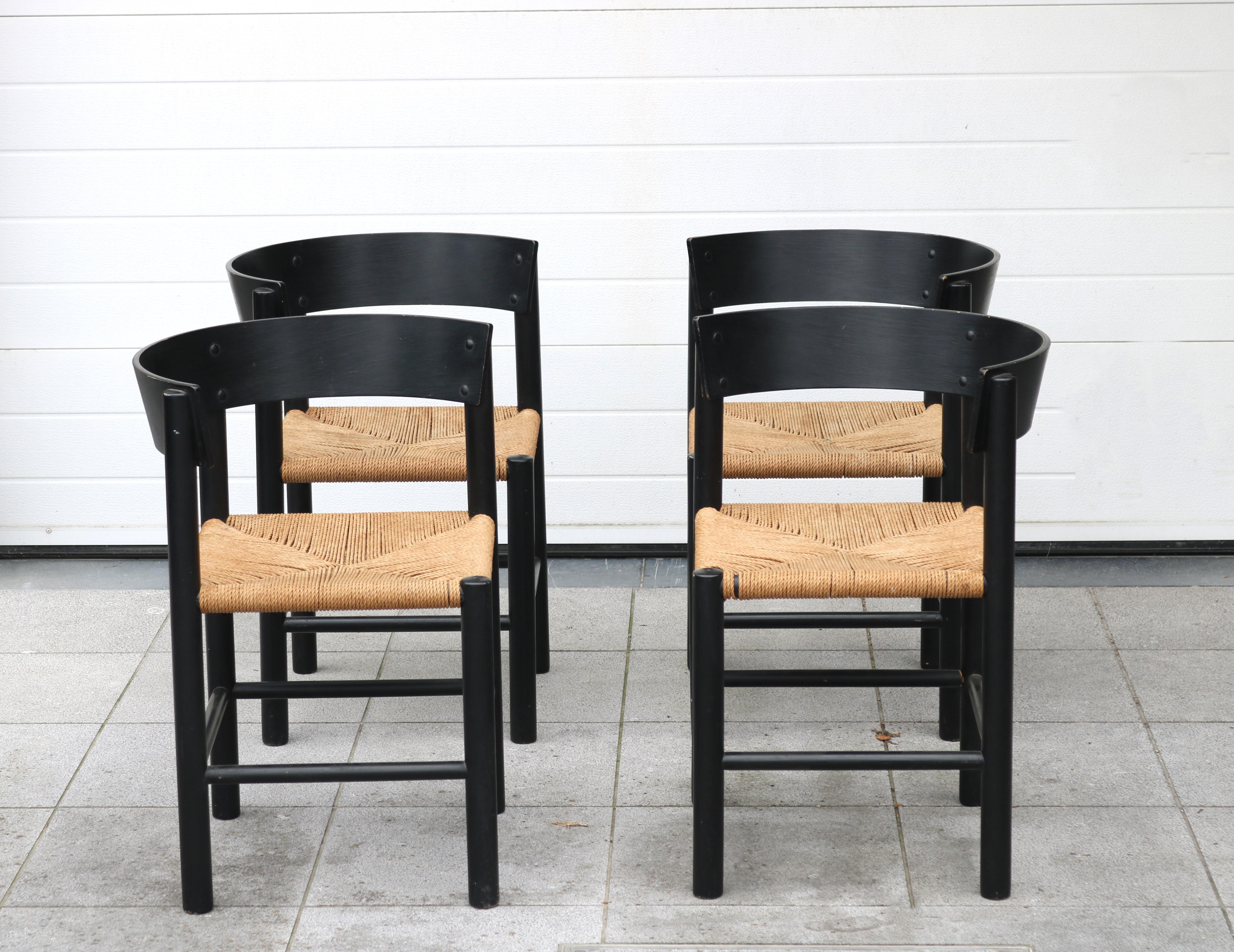 Dining set by Mogens Lassen For Fritz Hansen, Table model 4626-Chair model 4216 4