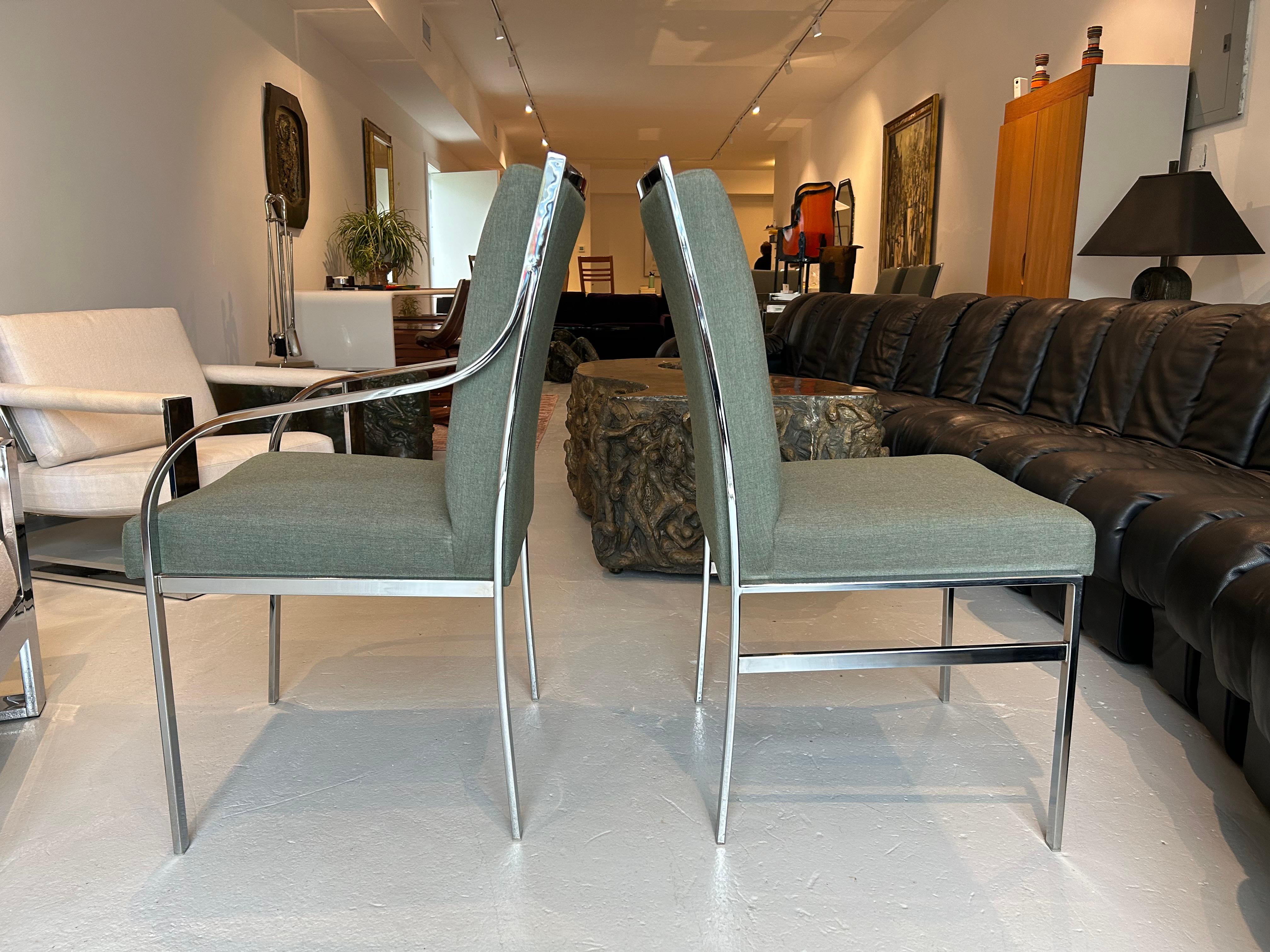 Esszimmer-Set von Pierre Cardin, neu gepolstert im Angebot 2