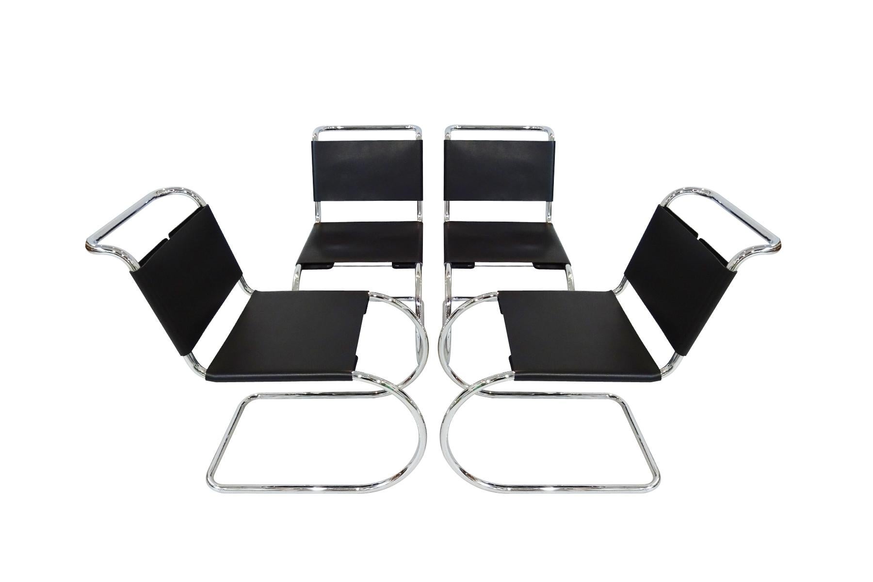 American Dining set - Knoll International Mies Van Der Rohe Mr10 Chairs and Mz59 Table
