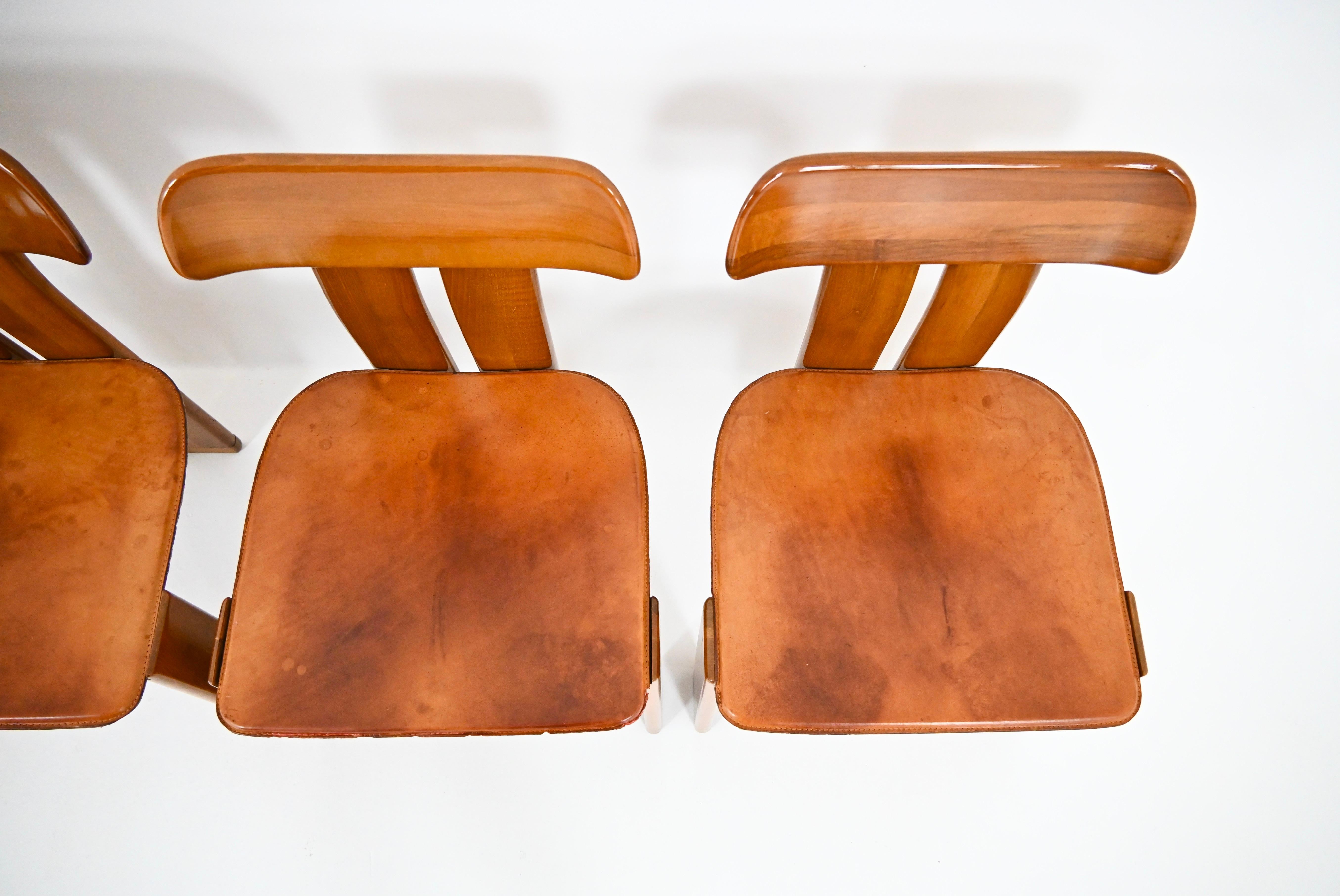 Esszimmergarnitur Sapporo Tisch und vier Stühle Von Mario Marenco für Mobilgirgi, 1970er Jahre im Angebot 4