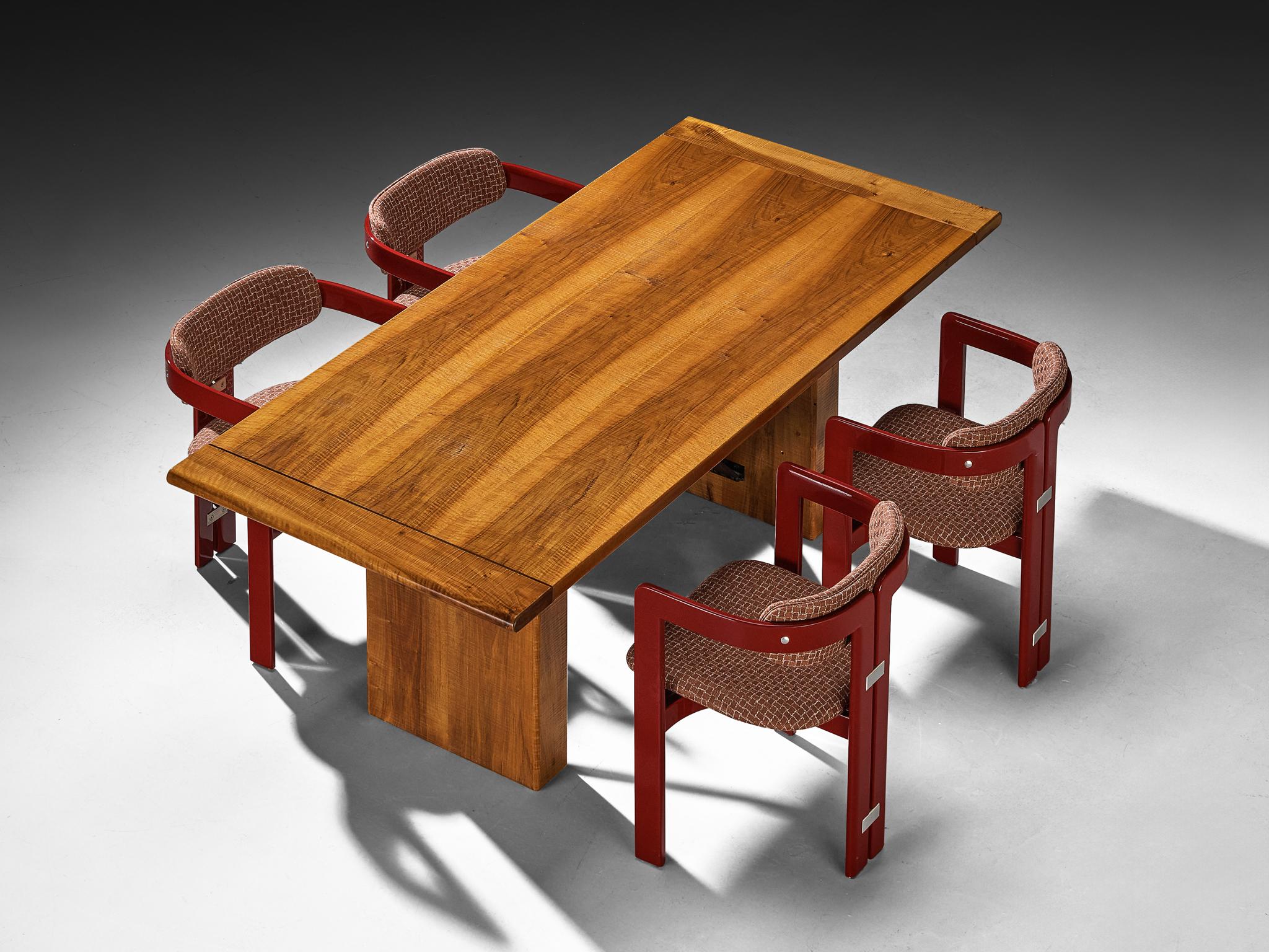 Conjunto de comedor con mesa Giuseppe Rivadossi y sillas Augusto Savini 