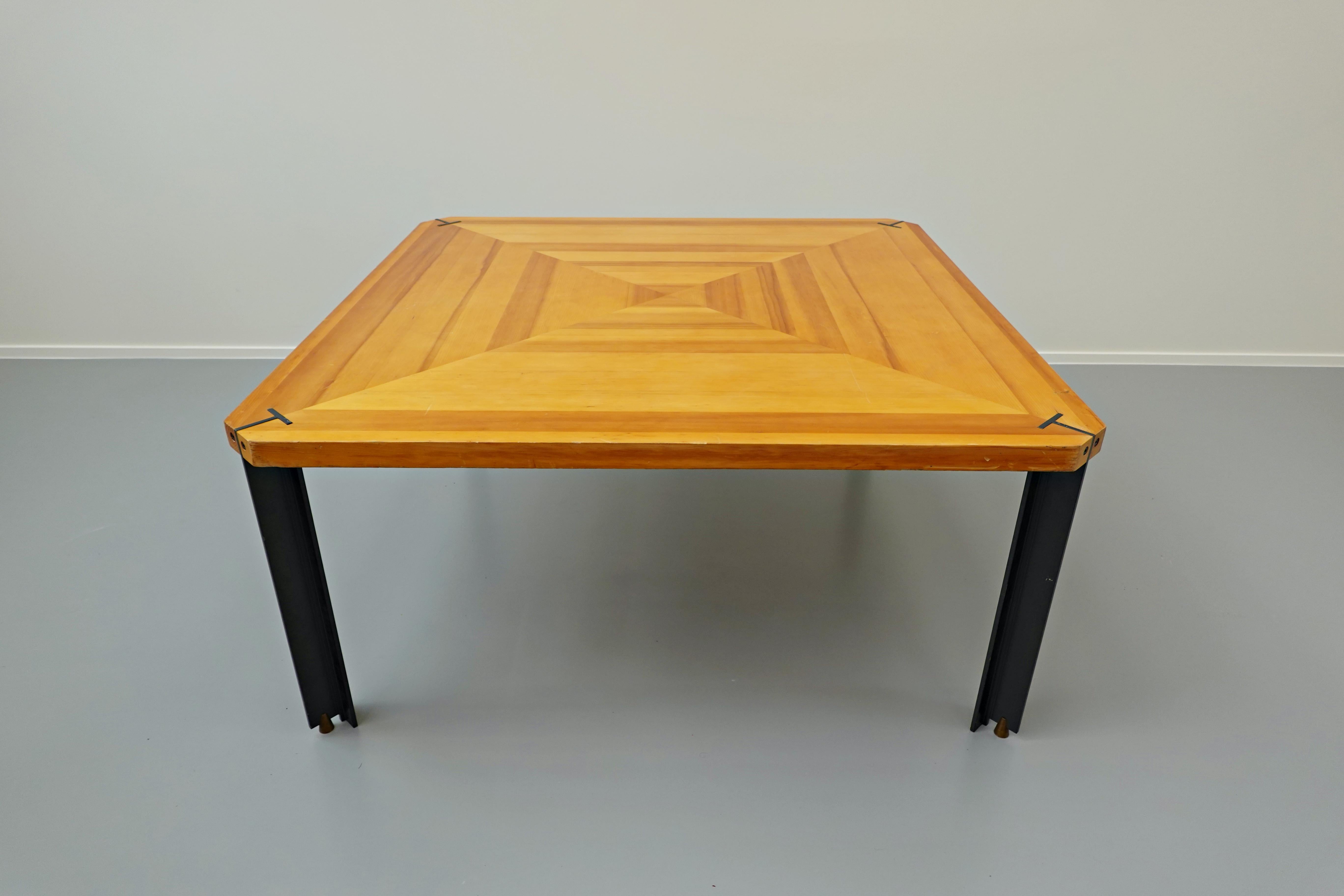 20th Century Mid-Century Modern Dining Table, 1960s For Sale