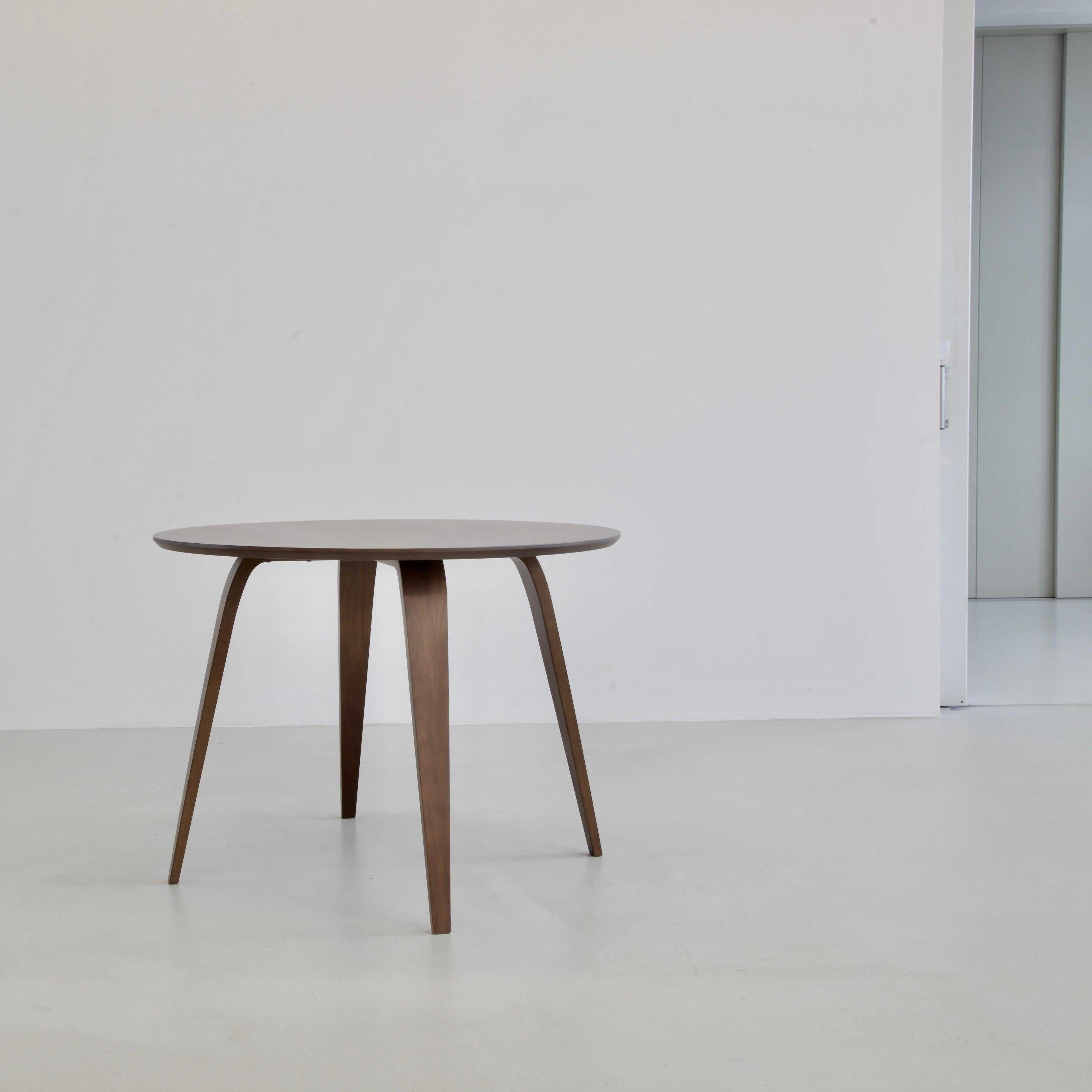 Mid-Century Modern Dining Table 2615 'Round' by Benjamin Cherner, 2003 For Sale