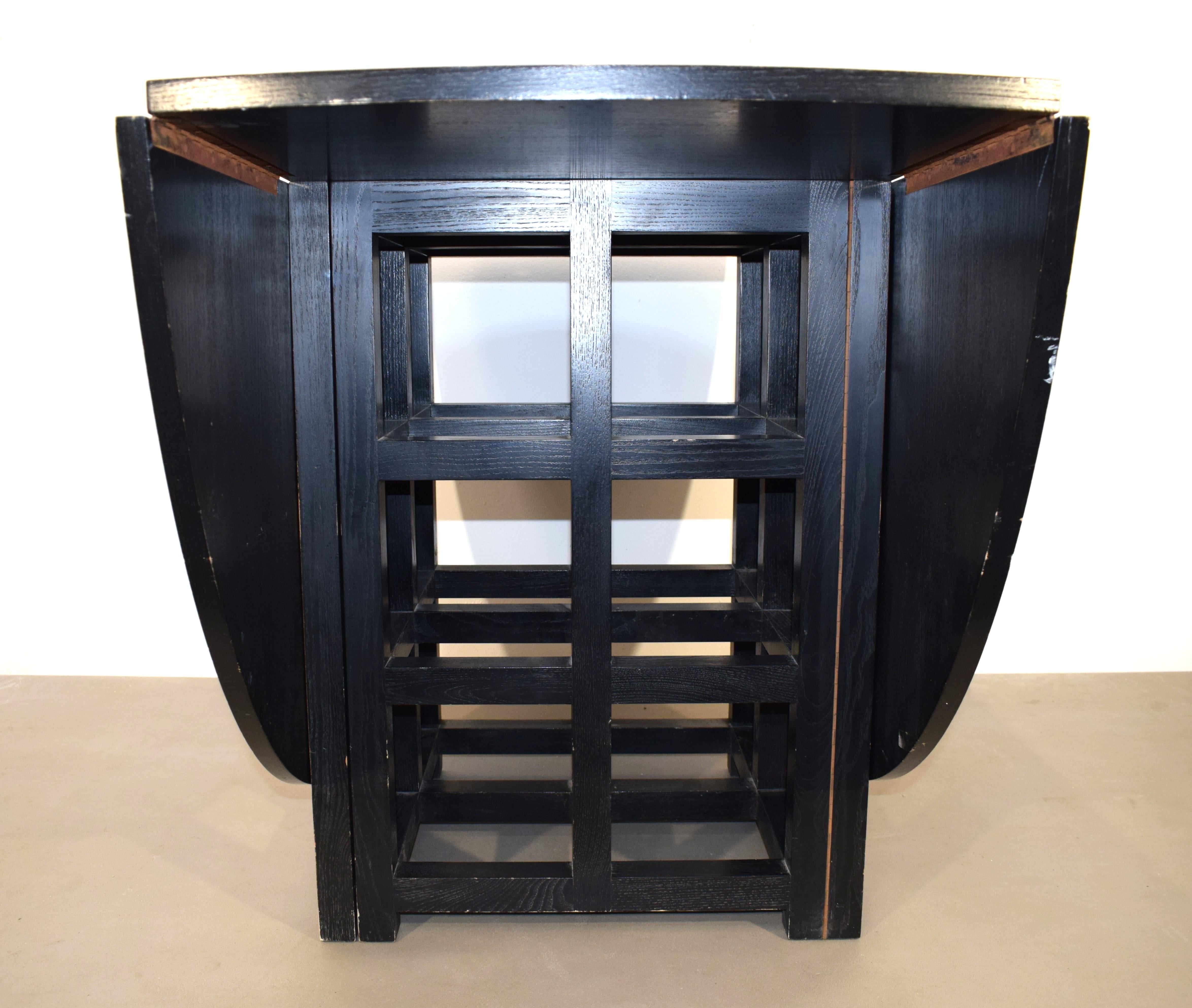Late 20th Century Dining table and 4 chairs by Charles Rennie Mackintosh for Cassina, 1970s For Sale