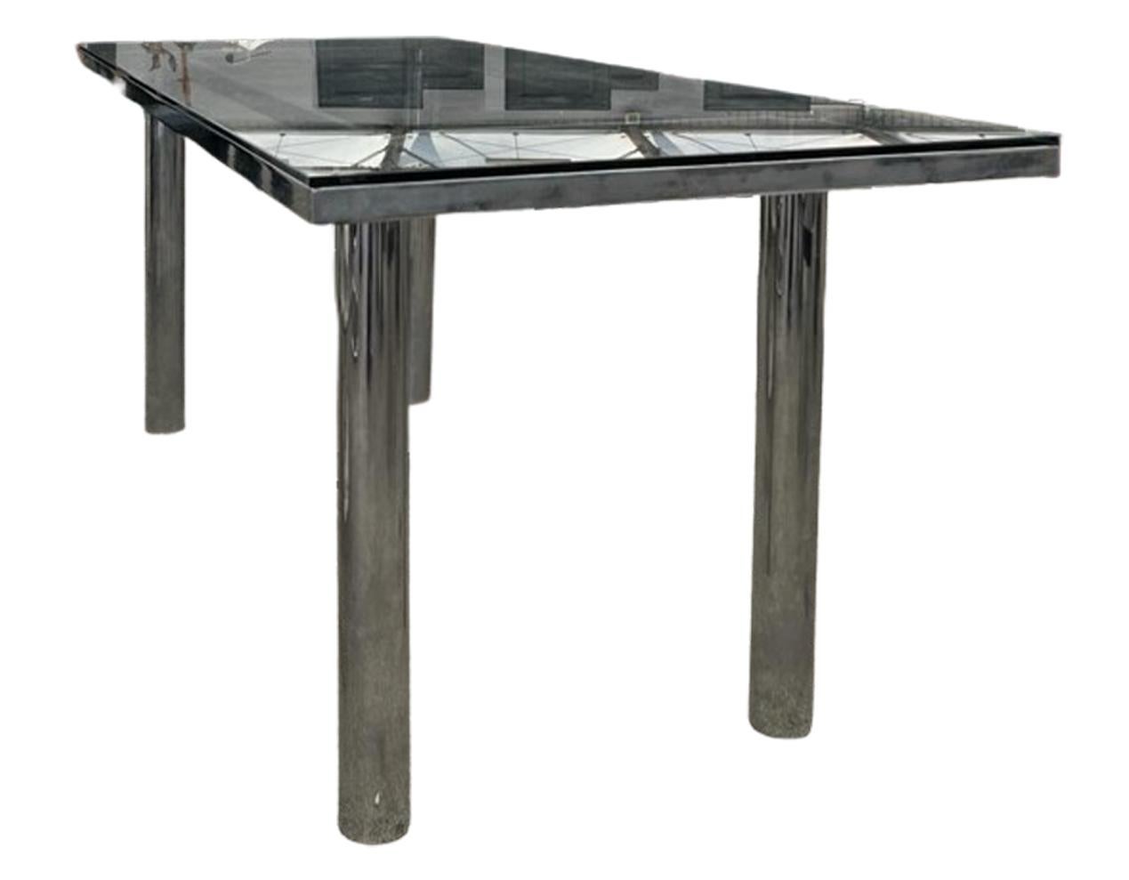 Large rectangular dining table designed by Tobia Scarpa for Gavina circa 1960s. Chrome-plated metal structure, glass top (not original).

Timeless and attractive design.

Slight wear from age and use.


