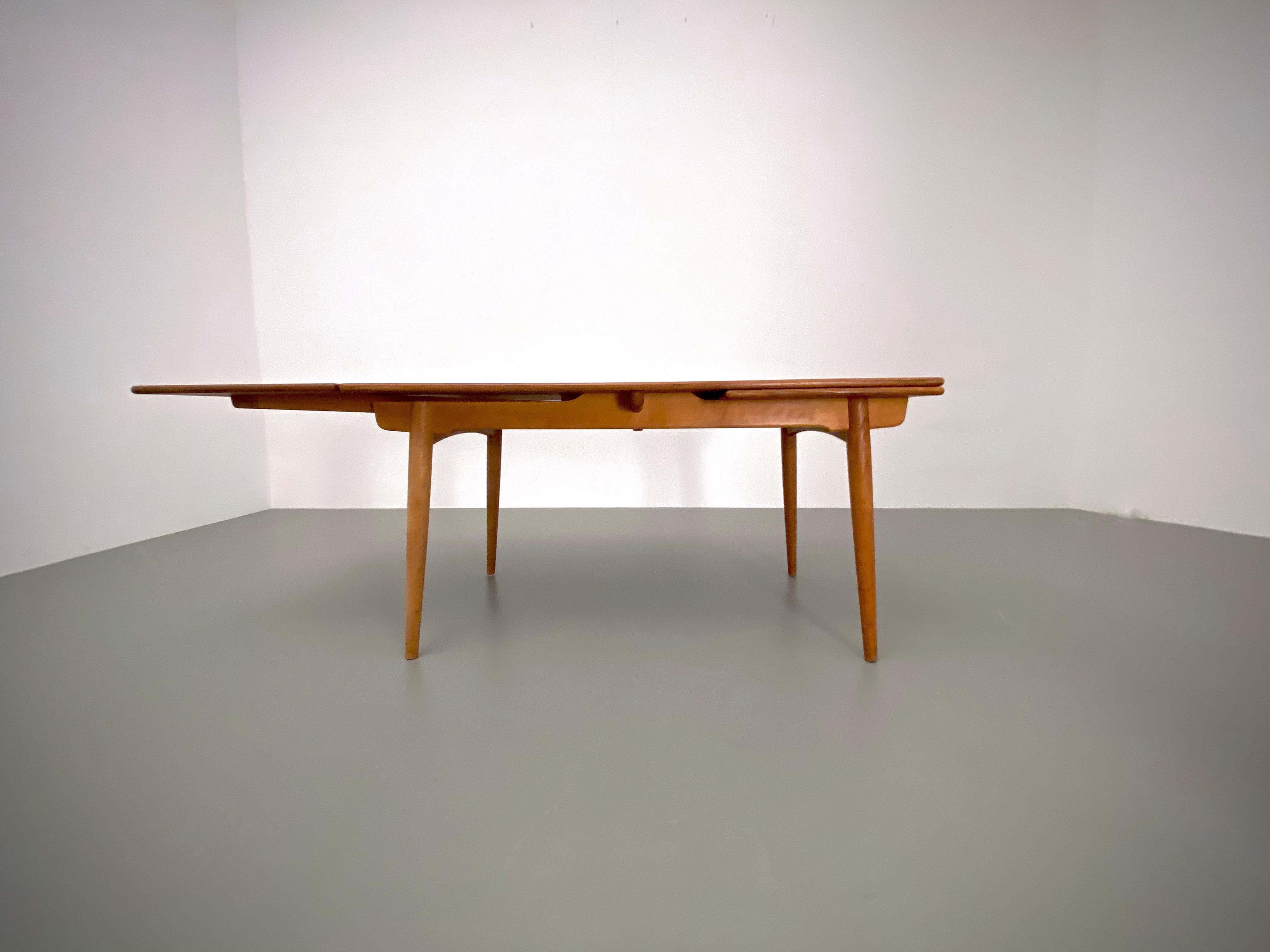 Danish Dining Table AT 312 by Hans Wegner for Andreas Tuck in Oak, Denmark, 1960's For Sale
