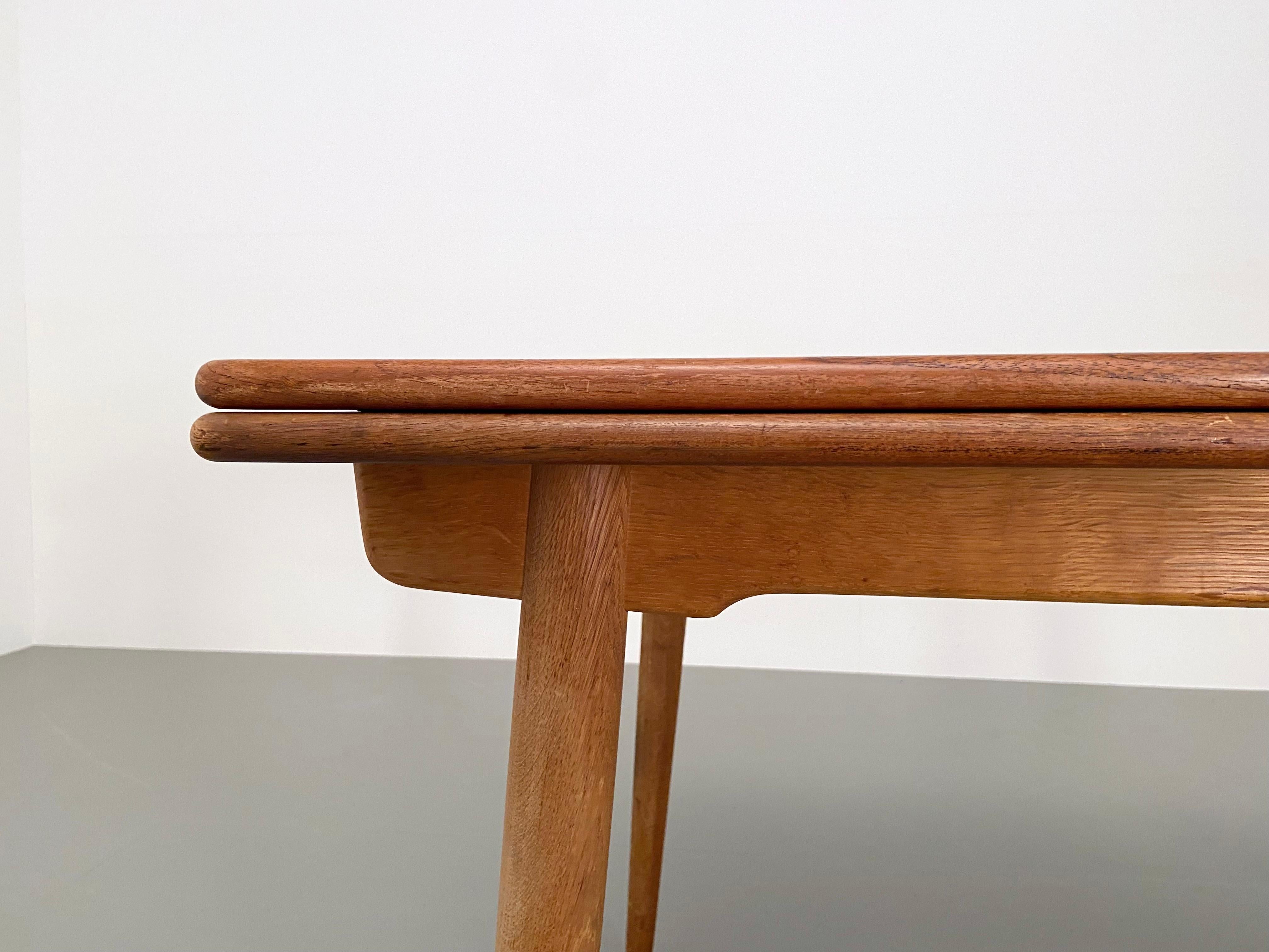 Dining Table AT 312 by Hans Wegner for Andreas Tuck in Oak, Denmark, 1960's For Sale 1