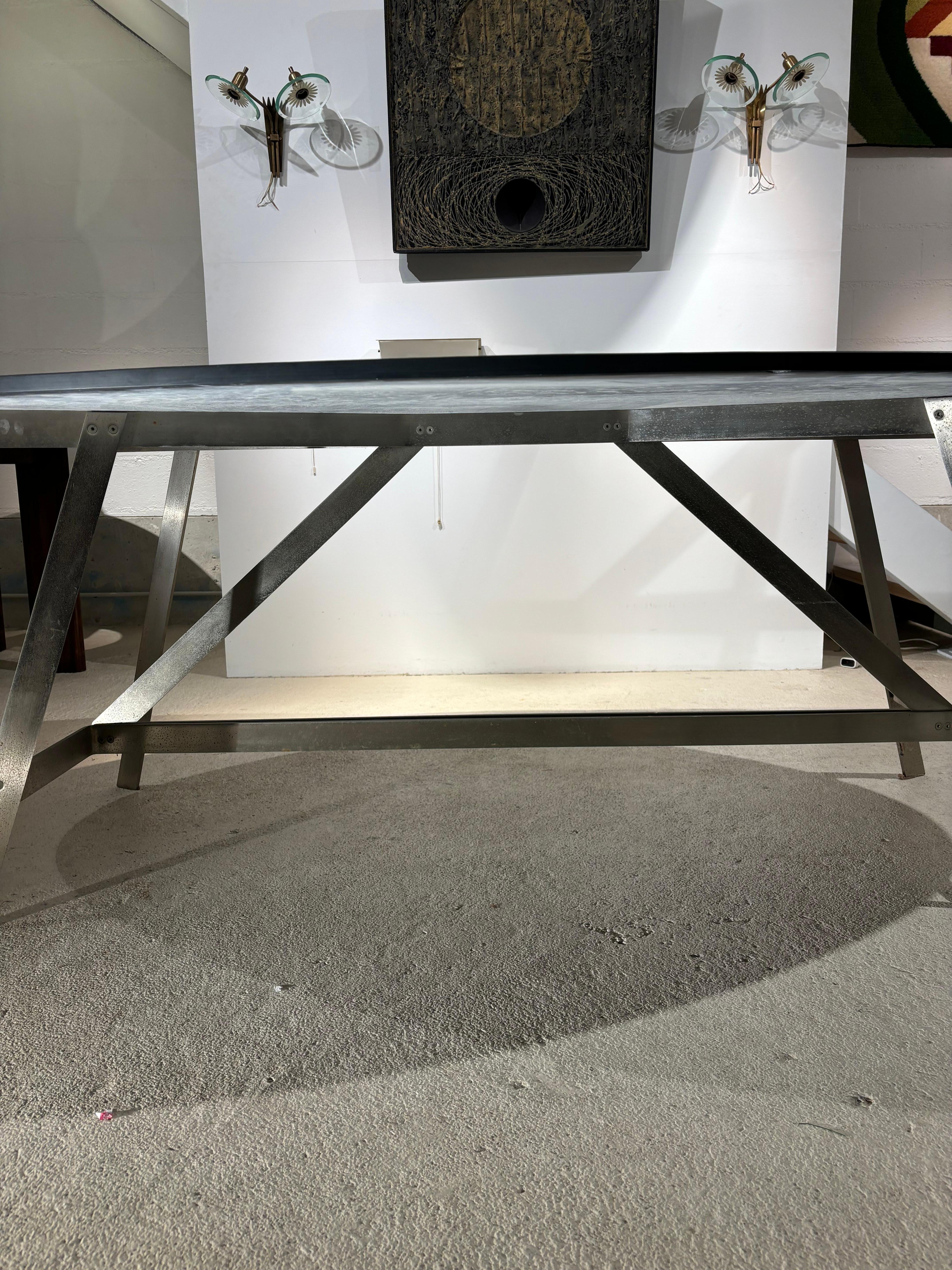 Dining table attributed to Françoise See en vente 3