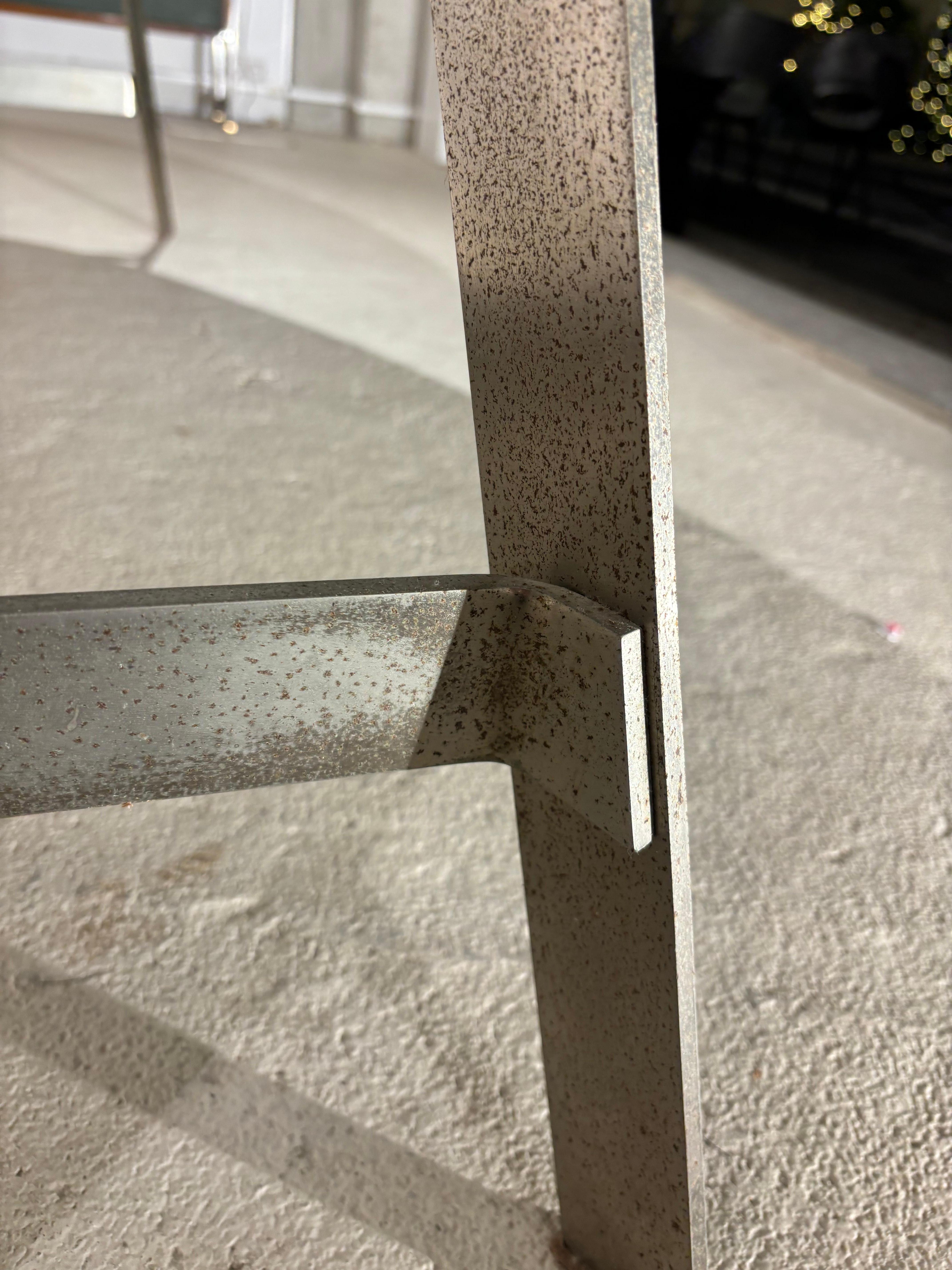 Acier inoxydable Dining table attributed to Françoise See en vente