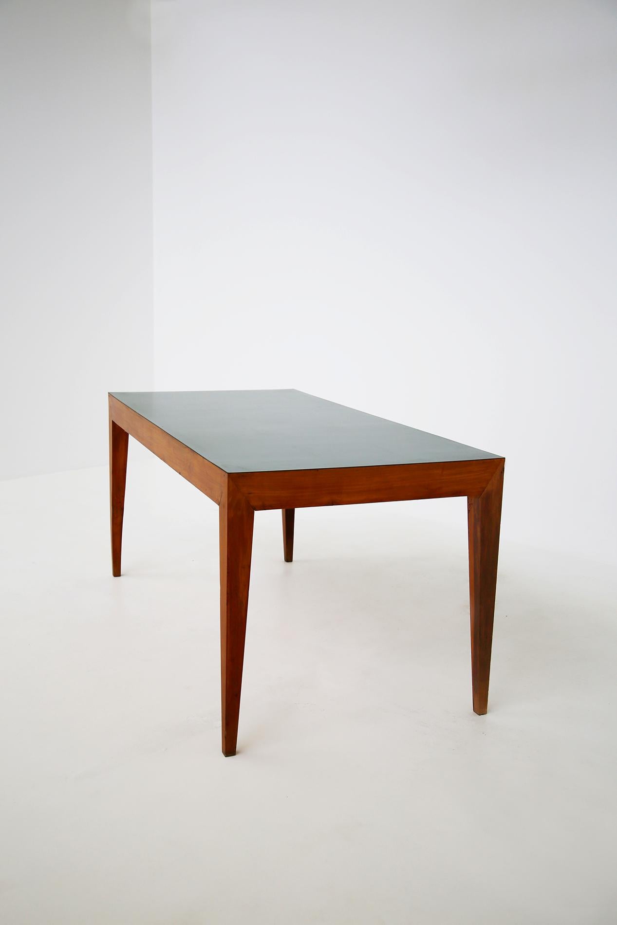 Dining Table Attributed to Gio Ponti in Walnut and Green Formica, 1950s 3