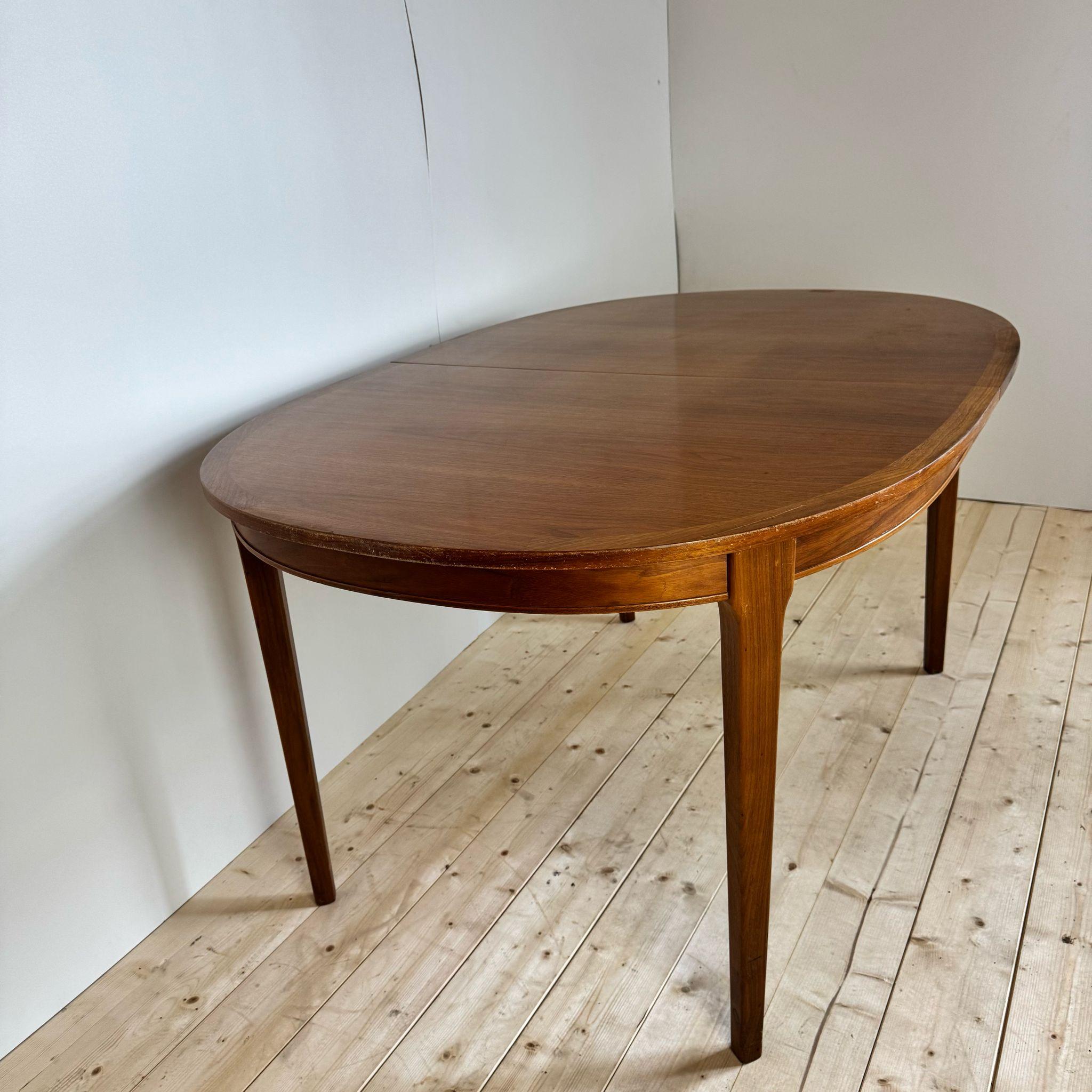 Esstisch, Benny A. Linden, Dänemark 1960er Jahre im Zustand „Gut“ im Angebot in Torino, IT