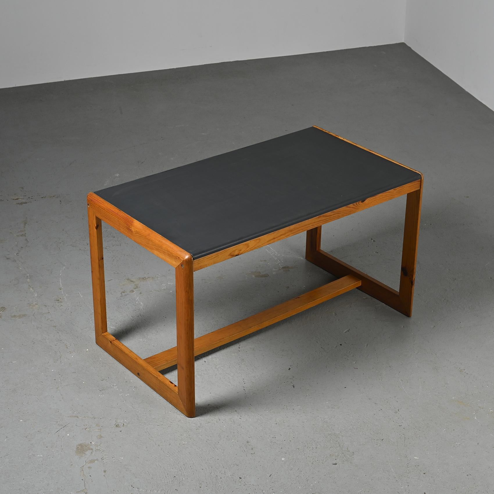 Dining Table by André Sornay, France 1