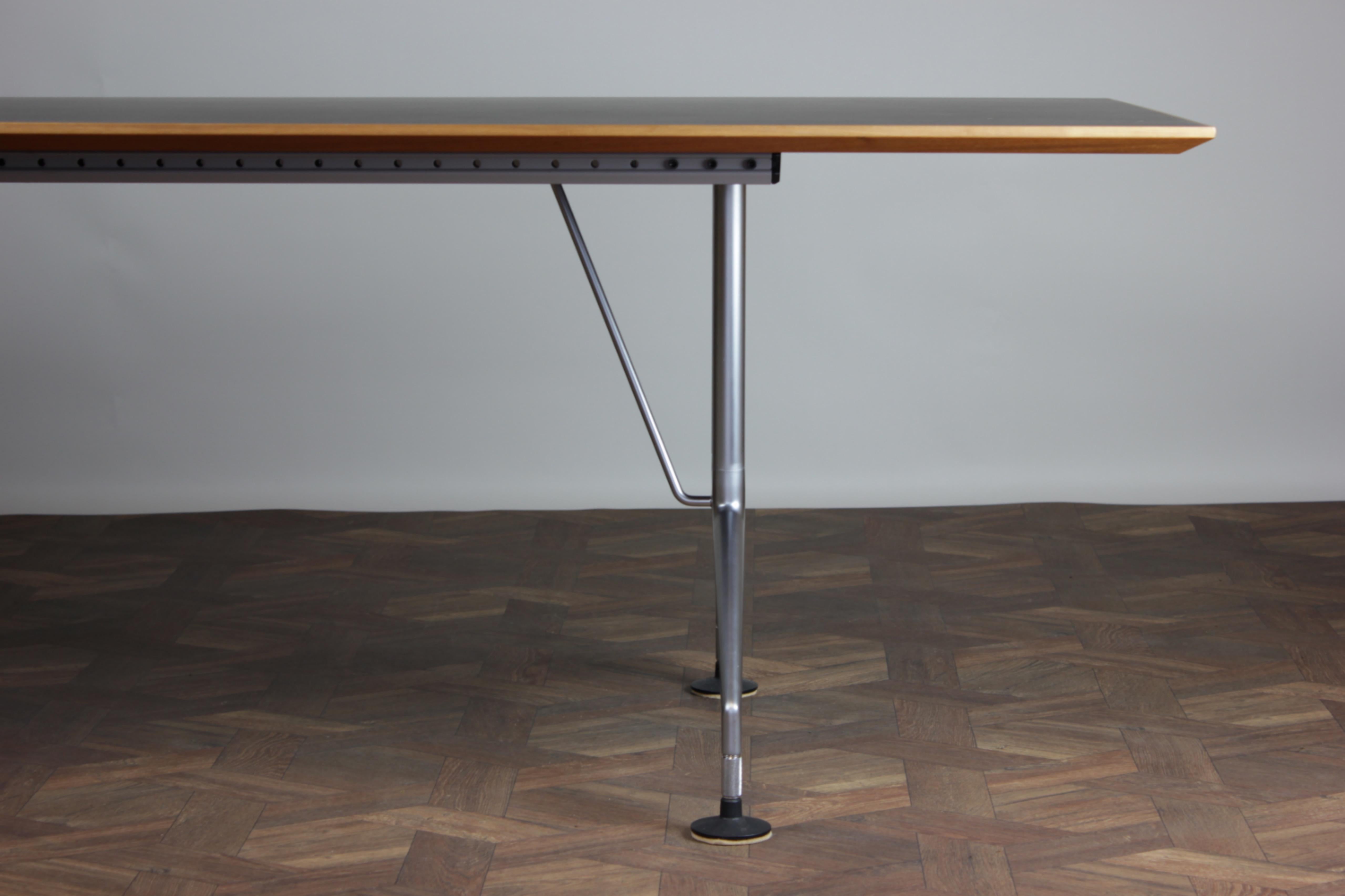 Late 20th Century Post Modern Dining Table by Antonio Citterio for Vitra