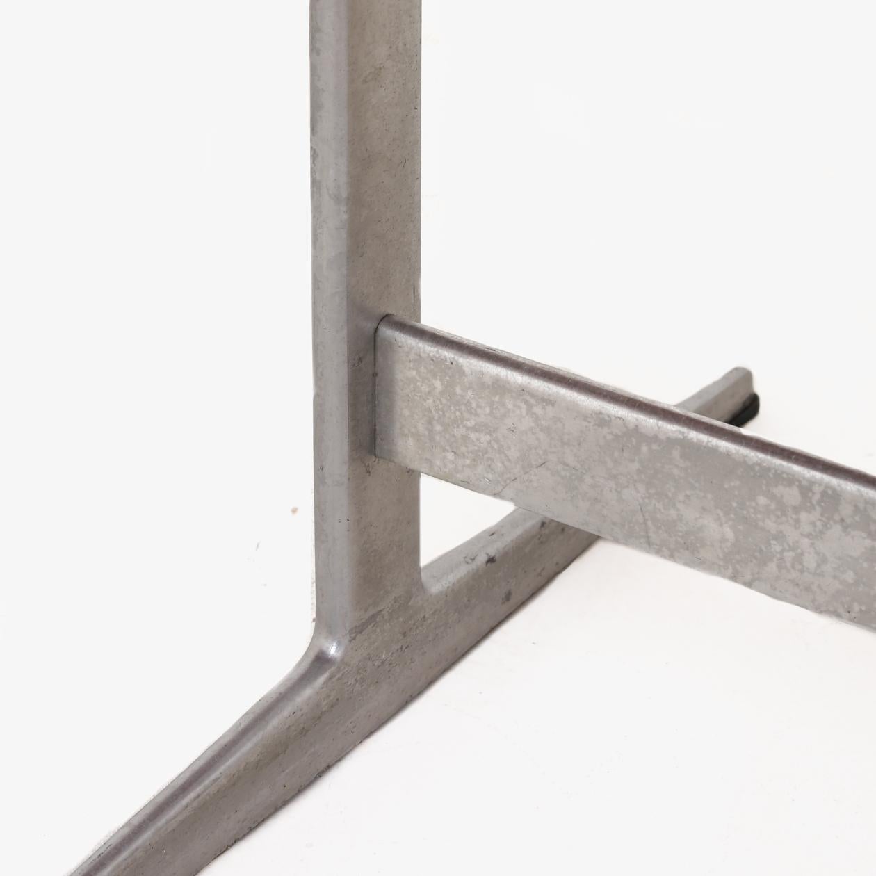 Danois Table de salle à manger Arne Jacobsen en vente