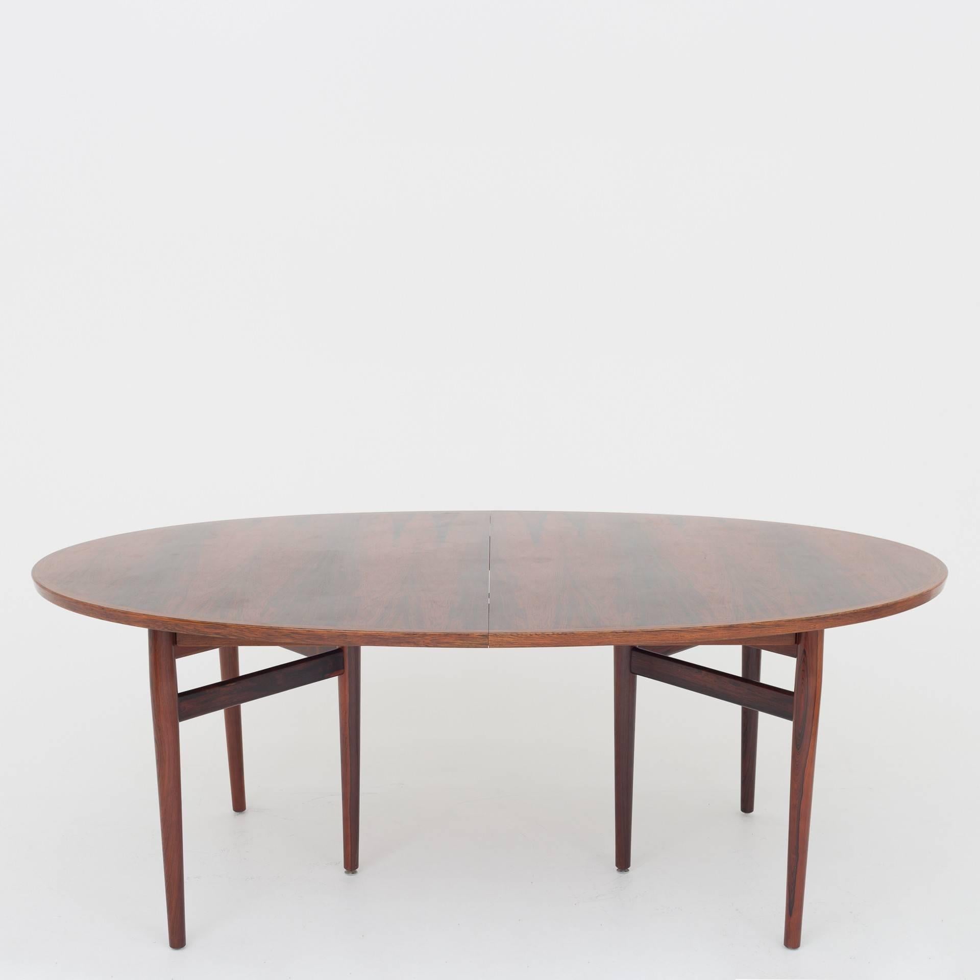 Scandinavian Modern Dining Table by Arne Vodder