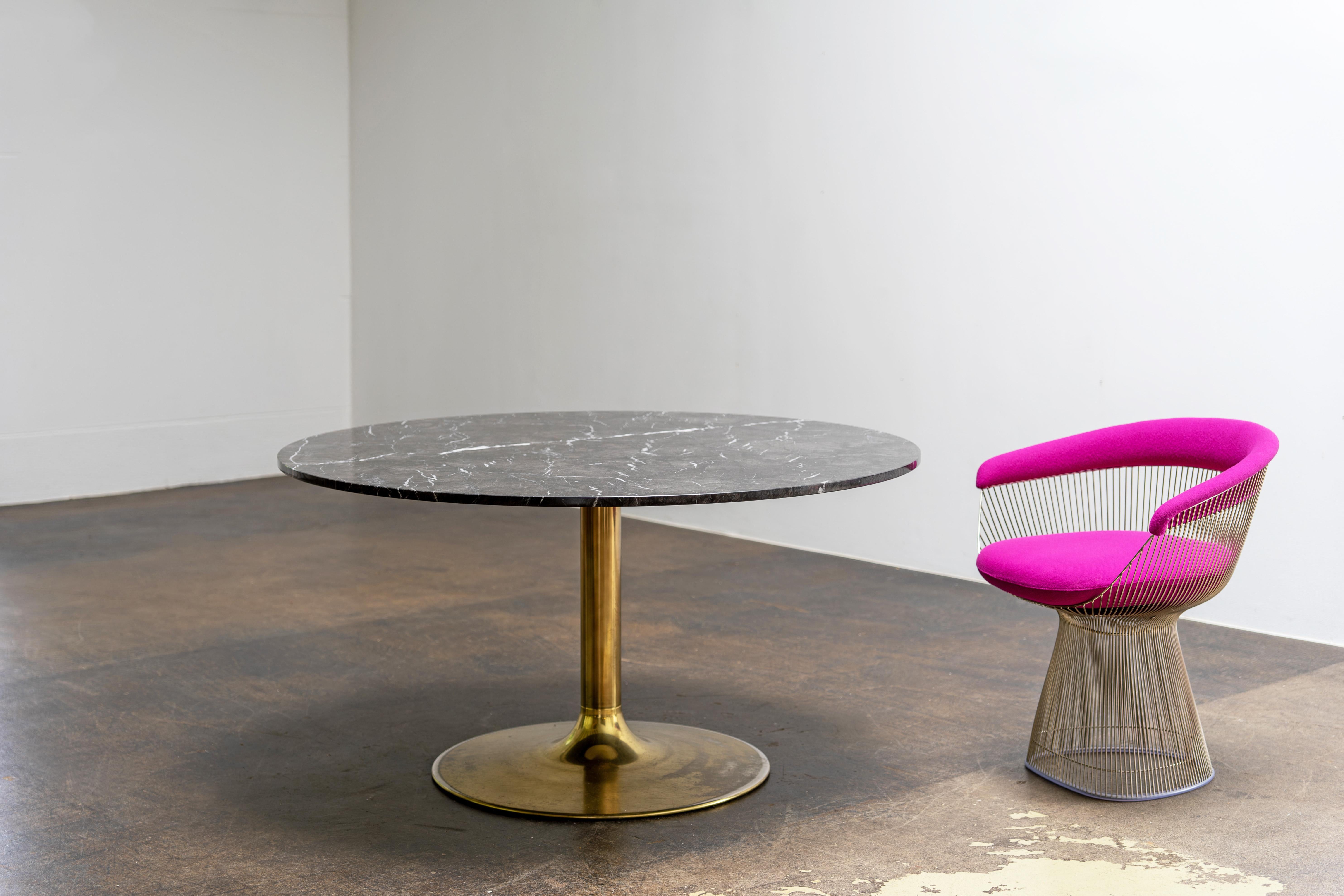 Table de salle à manger en marbre et laiton par Börje Johanson, Suède, années 1960 en vente 4
