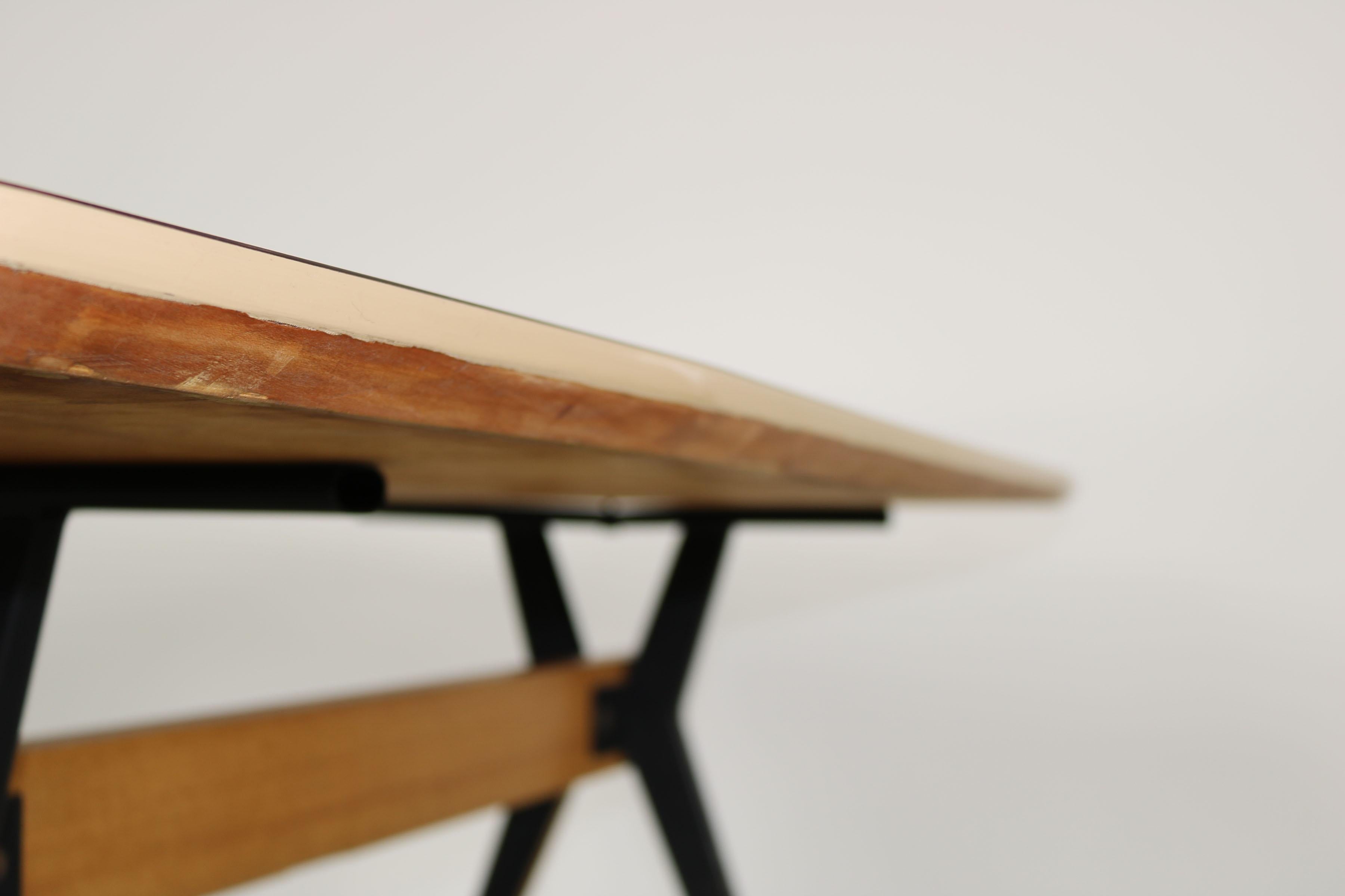 Formica Dining table by Carlo Ratti made by Industria Legni Curvati, 1950s, Italy For Sale
