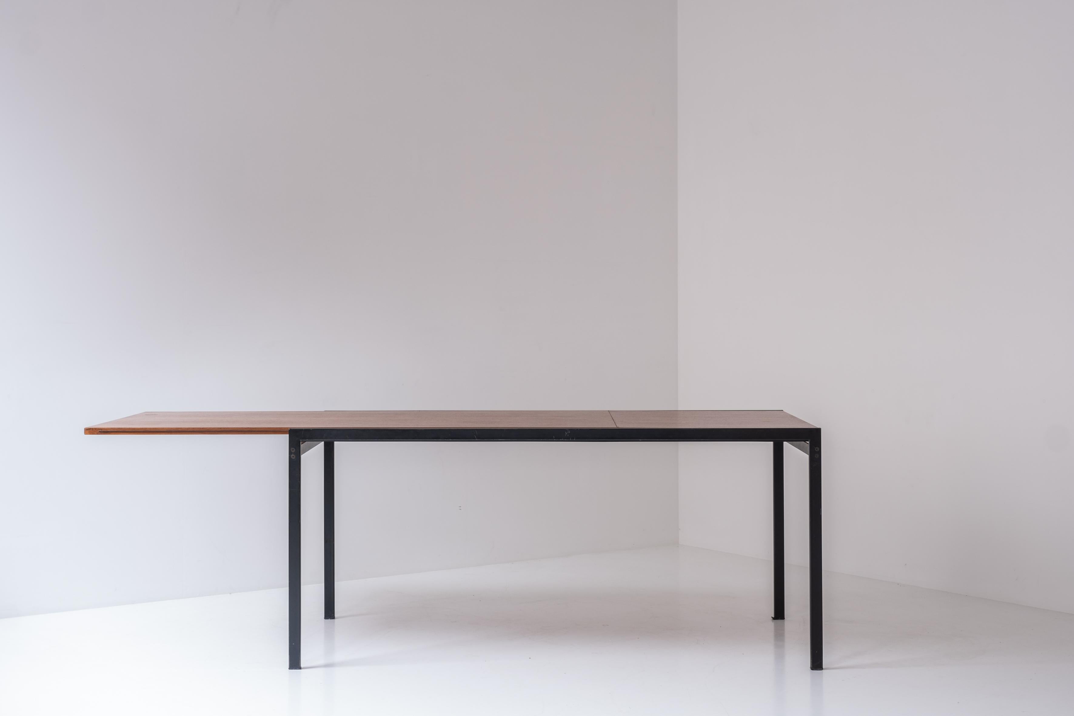 Mid-Century Modern Dining table by Cees Braakman for Pastoe, The Netherlands 1960s.
