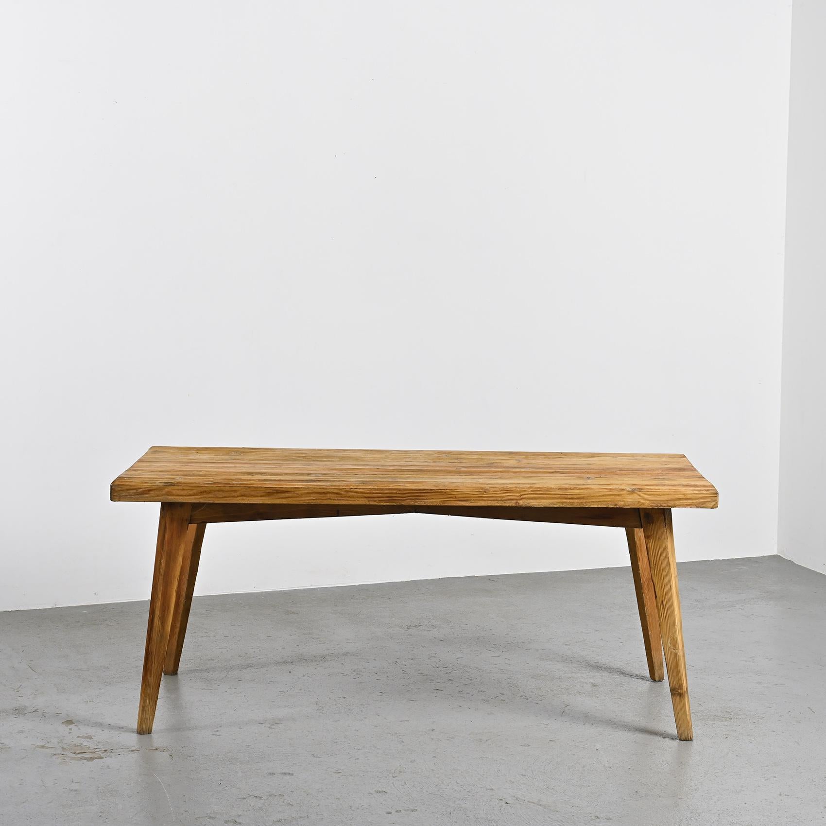 Dining table by Christian Durupt, circa 1970 For Sale 7