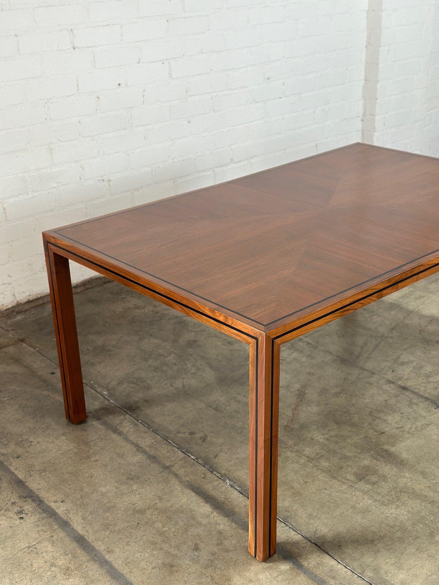 Mid-Century Modern Dining Table by Dillingham For Sale