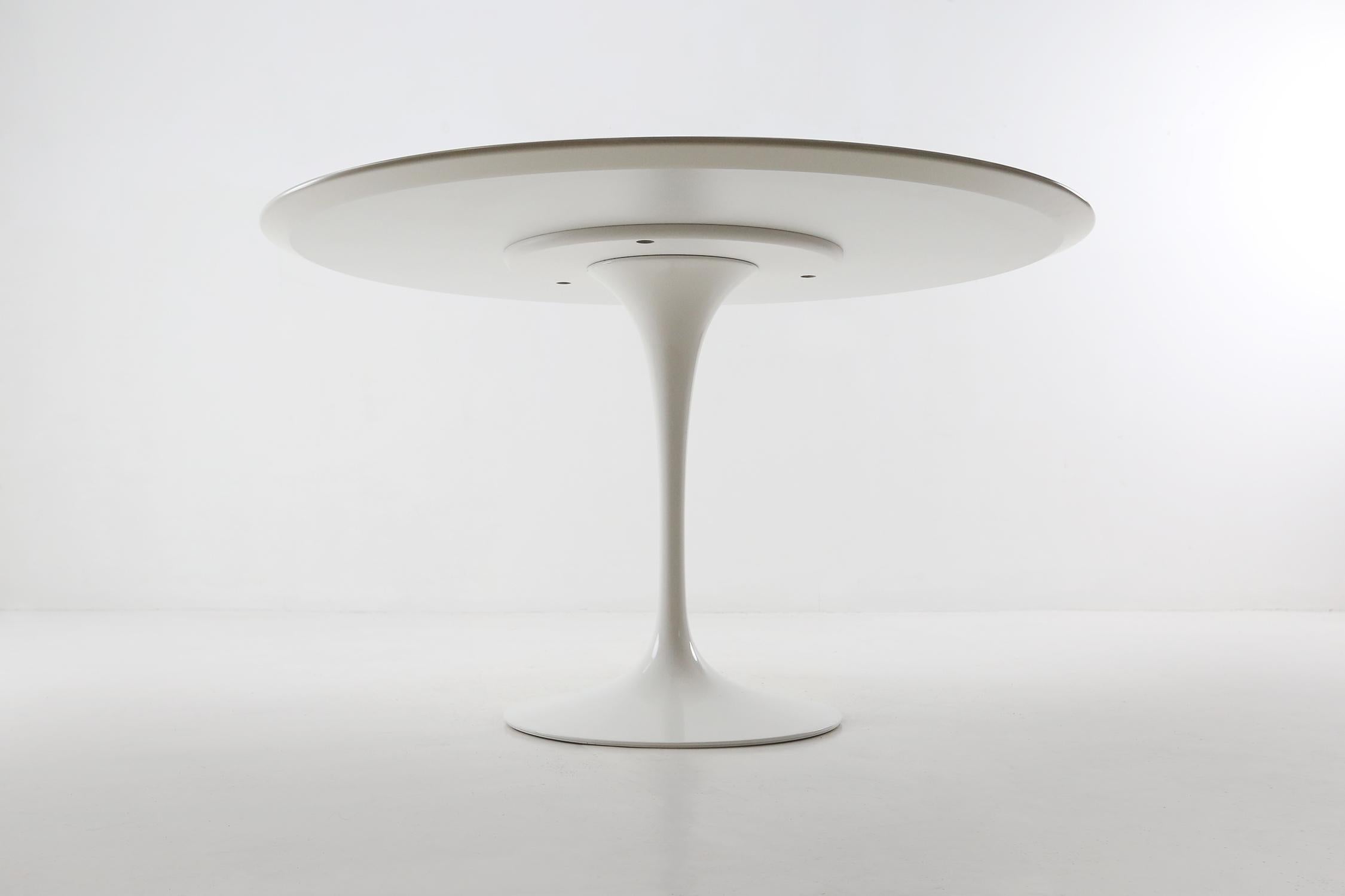 Mid-Century Modern Dining Table by Eero Saarinen by Knoll