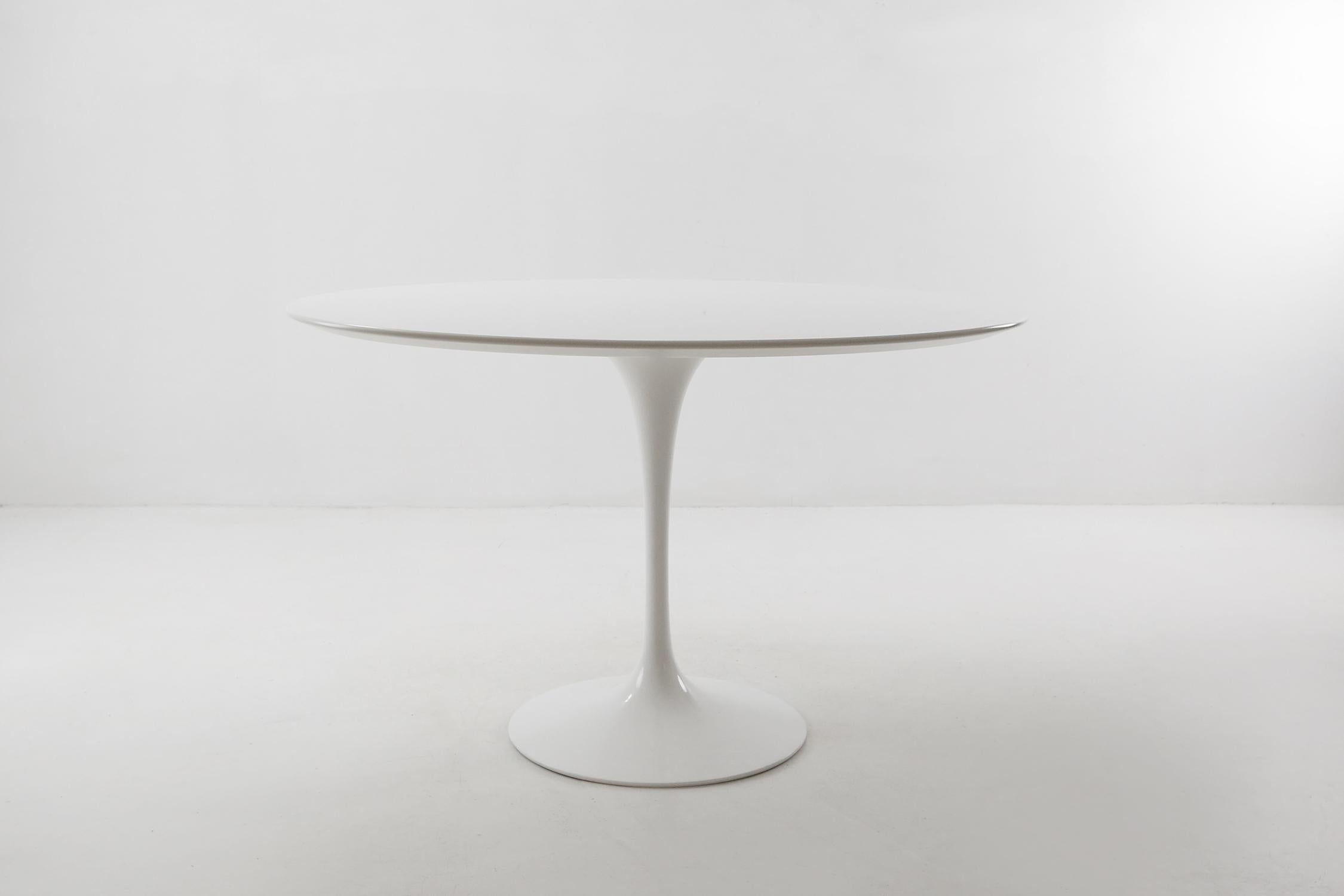 Contemporary Dining Table by Eero Saarinen by Knoll