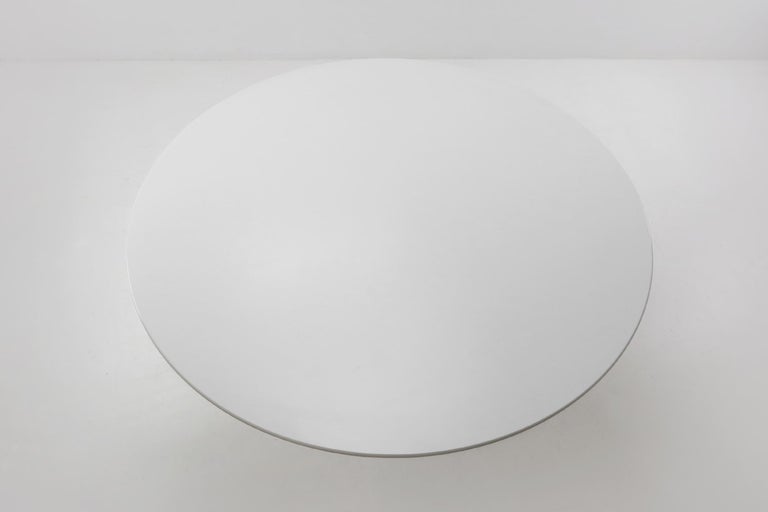 Dining Table by Eero Saarinen by Knoll For Sale 1