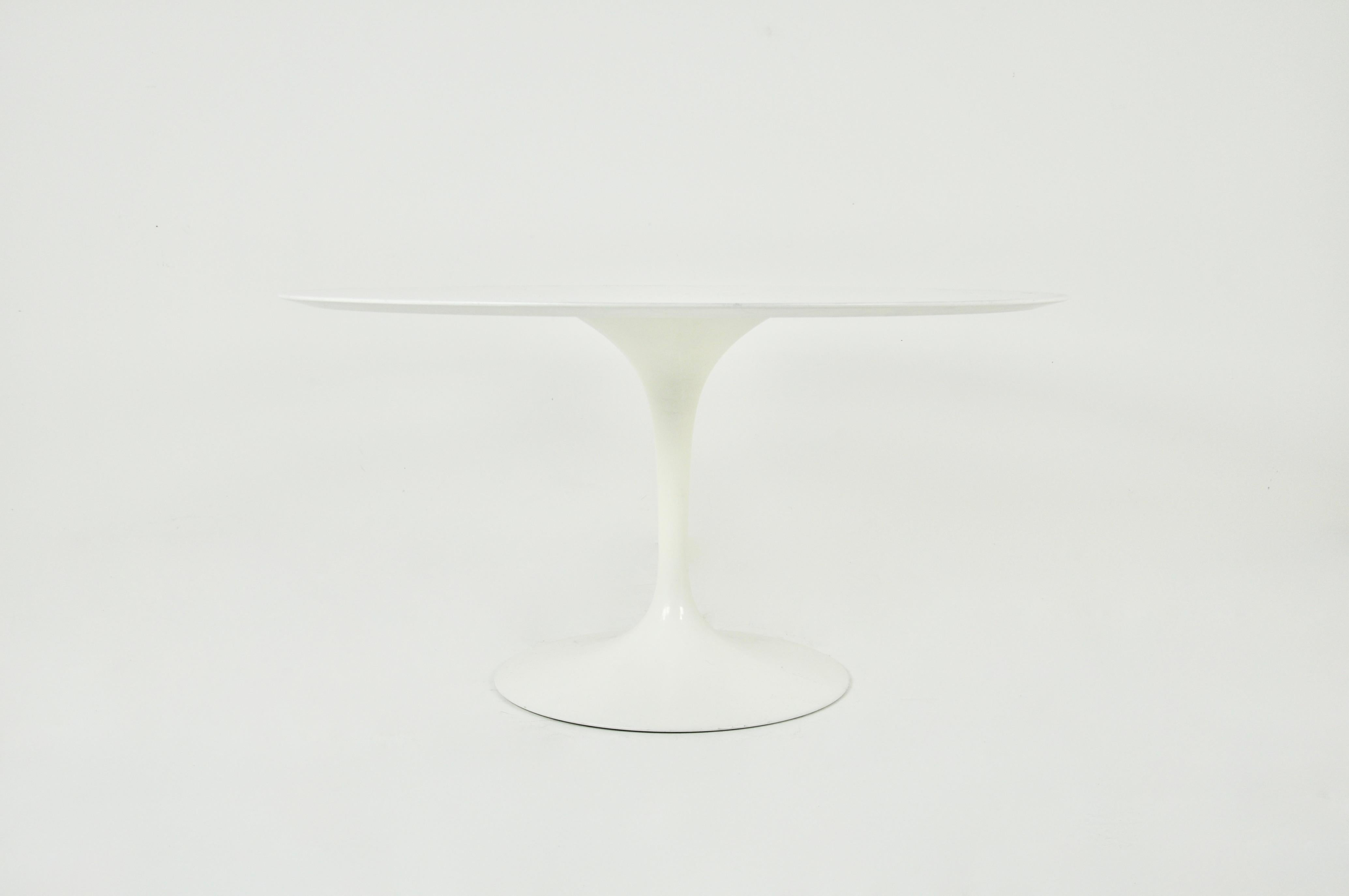 Mid-Century Modern Dining Table by Eero Saarinen for Knoll International, 1960s