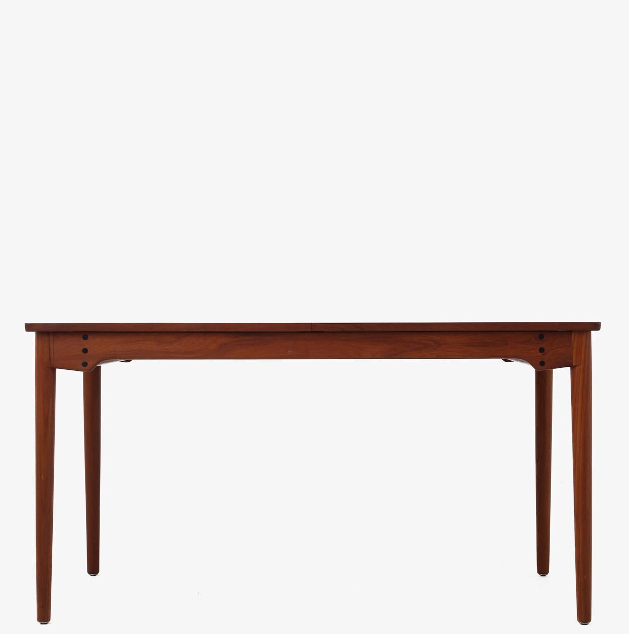 20th Century Dining Table by Finn Juhl BO 65 with Two Extensions Leaves For Sale