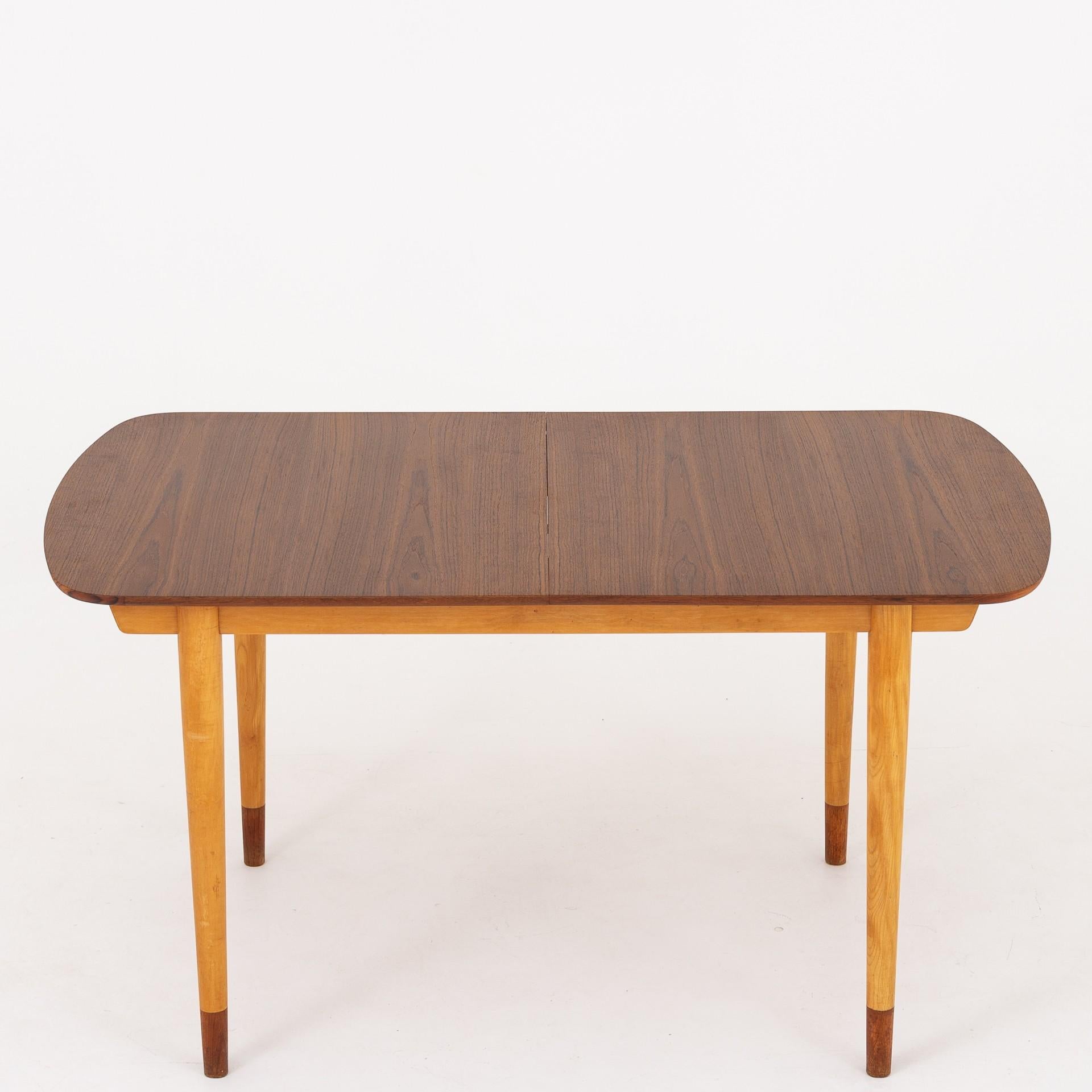 Dining Table by Finn Juhl In Fair Condition In Copenhagen, DK