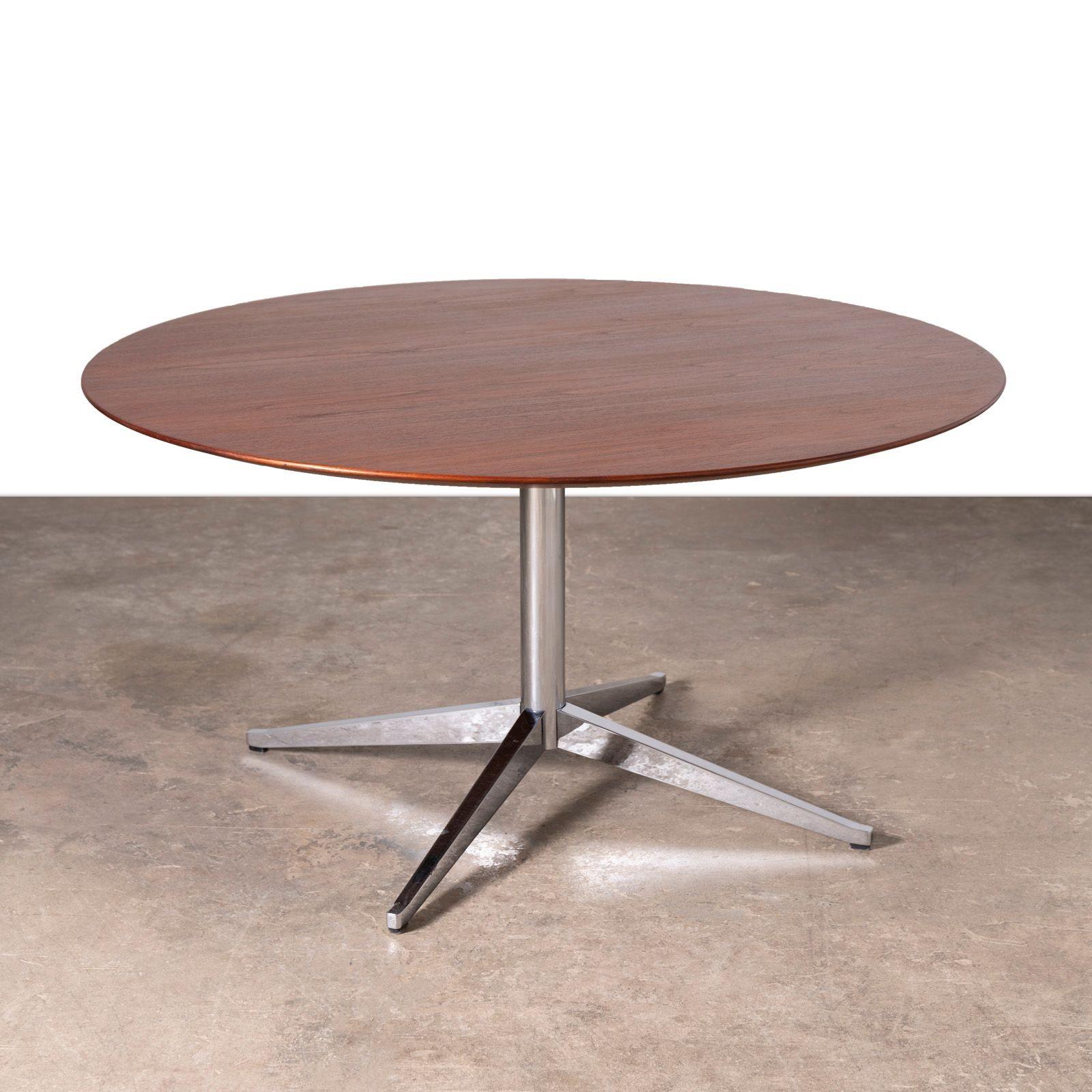 Milieu du XXe siècle Table de salle à manger par Florence Knoll pour Knoll International en vente