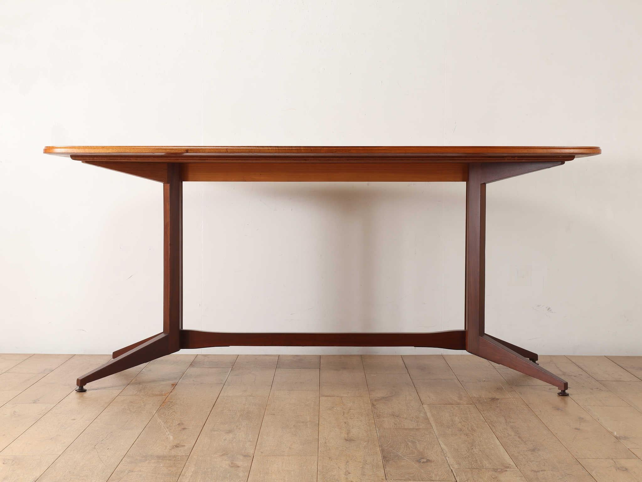 Mesa de comedor de Franco Albini en venta 7