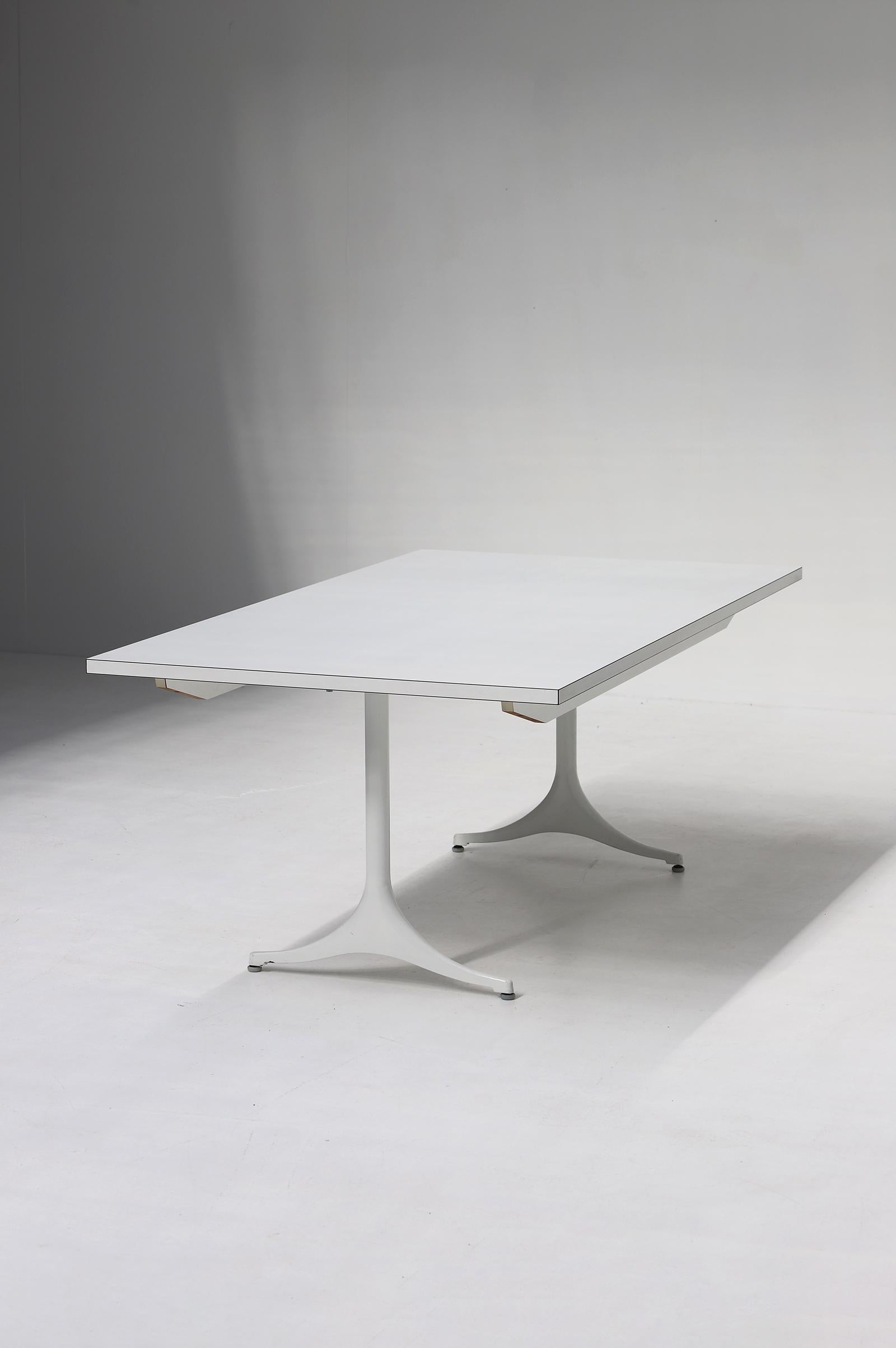 Dining table by George Nelson for Herman Miller F66  For Sale 5