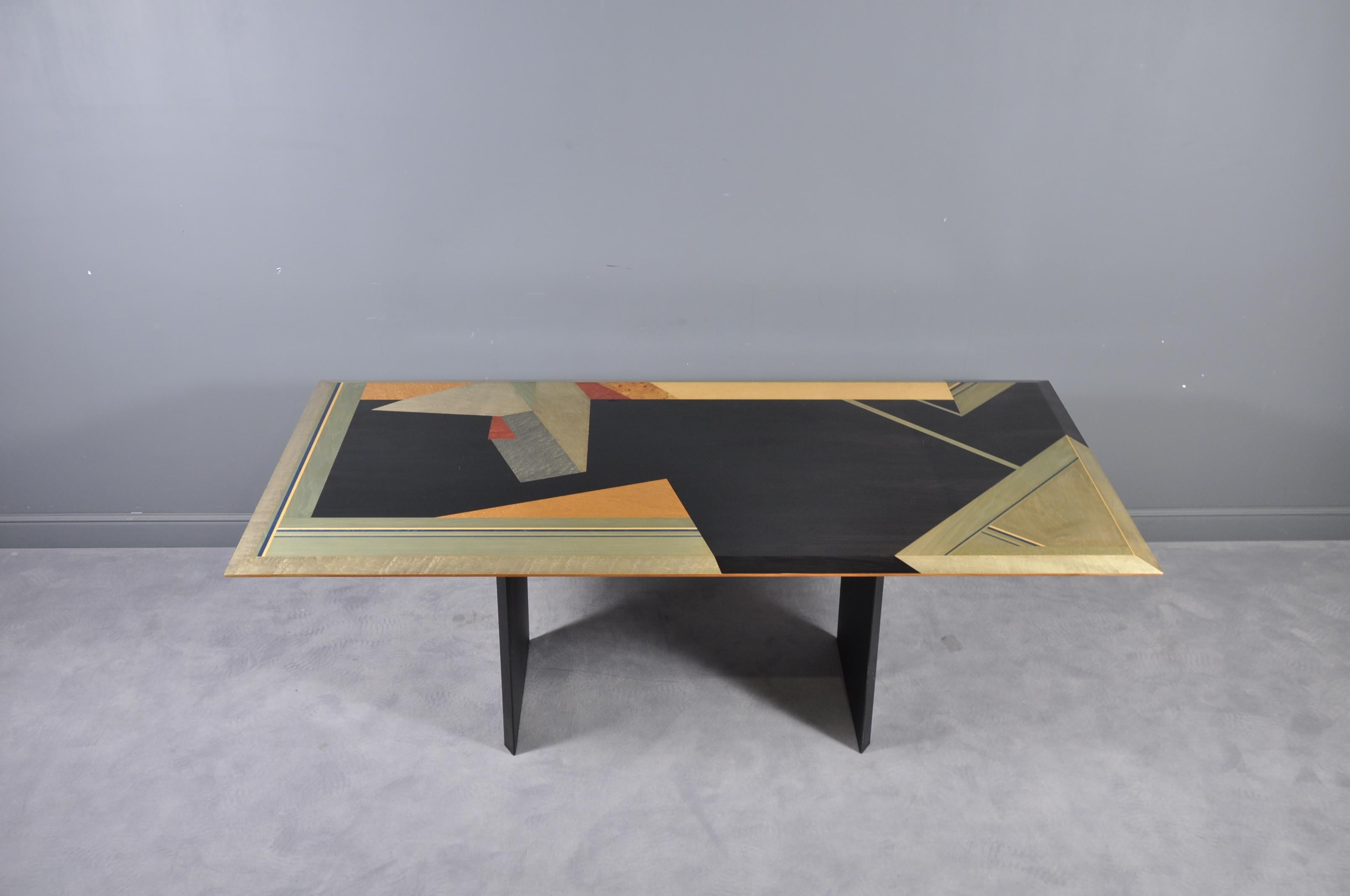 The structure is in black matte wood and the tabletop has a geometric bird's eye maple veneer and burl wood inlays, high gloss lacquer wood top table.