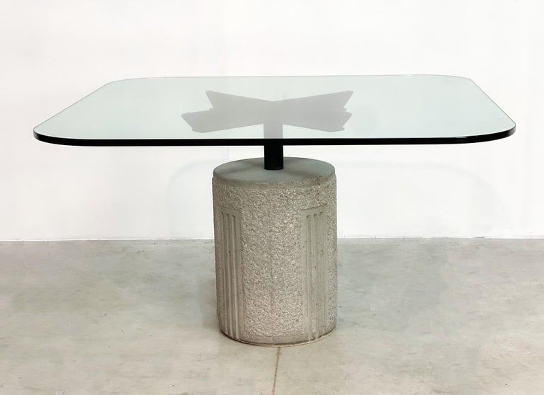 Dining table by Giovanni Offredi for Saporiti Italy
Beautiful 