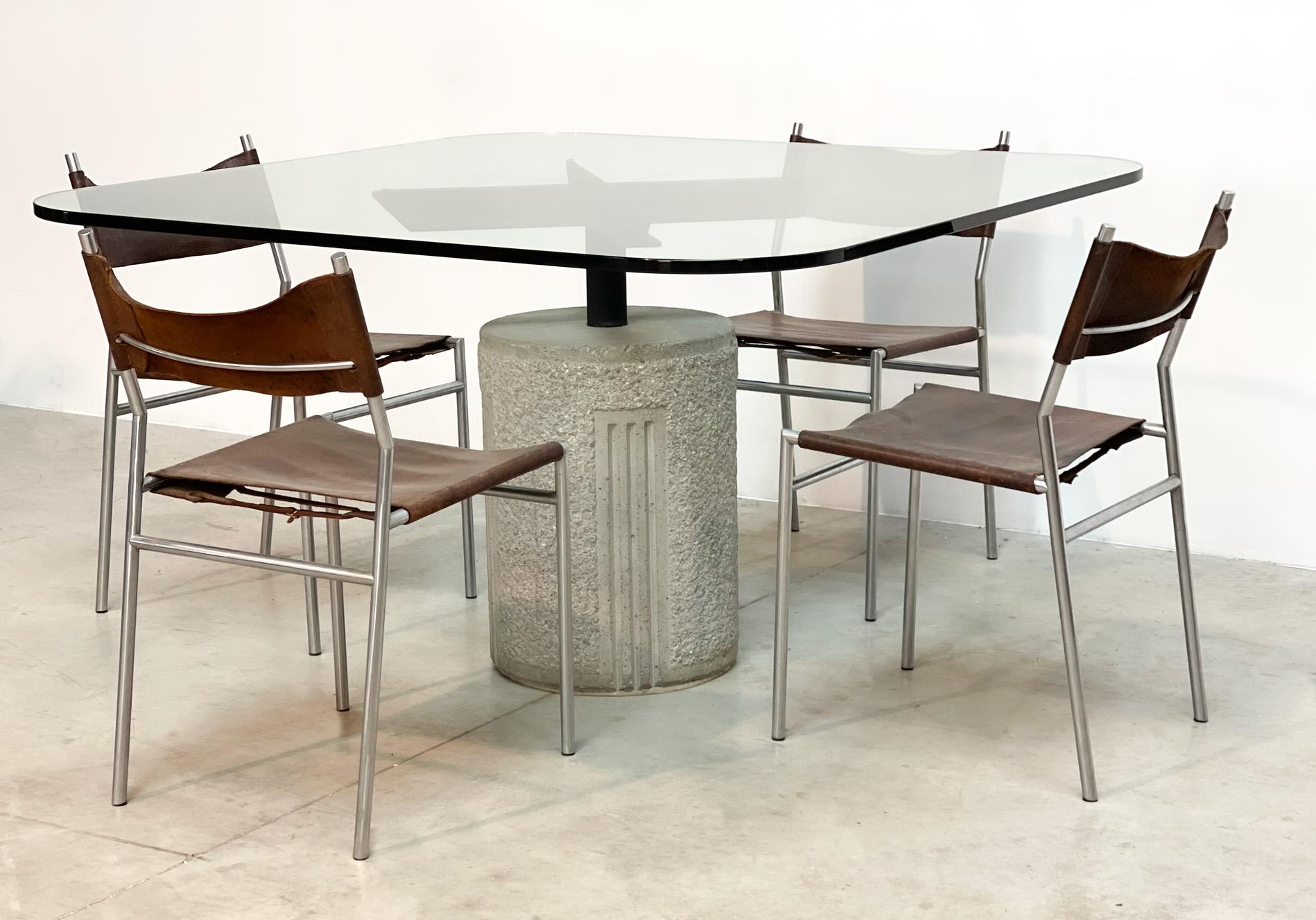 Dining table by Giovanni Offredi for Saporiti Italy 1