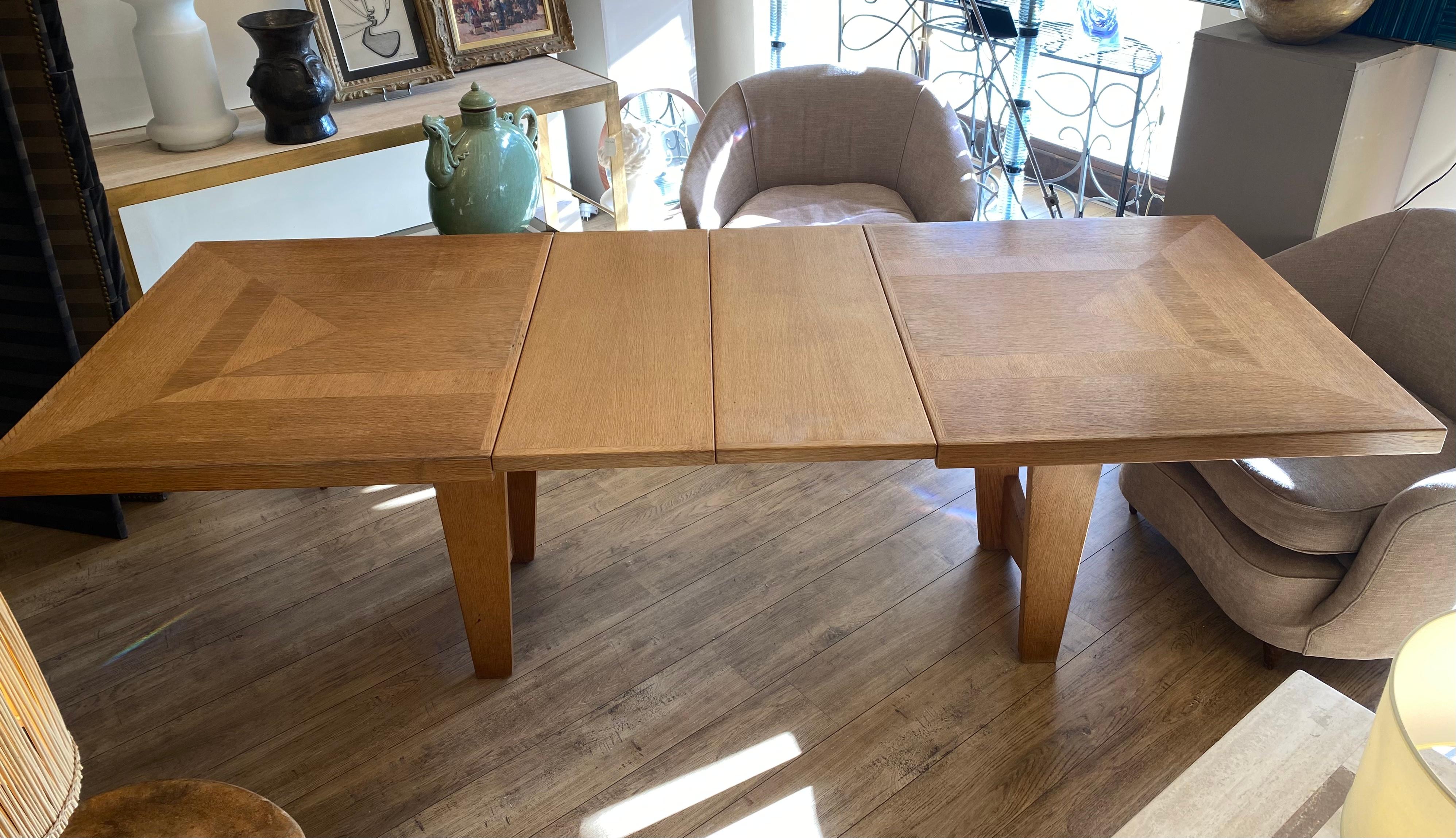 Dining table by Guillerme and Chambron, 1960, France For Sale 7