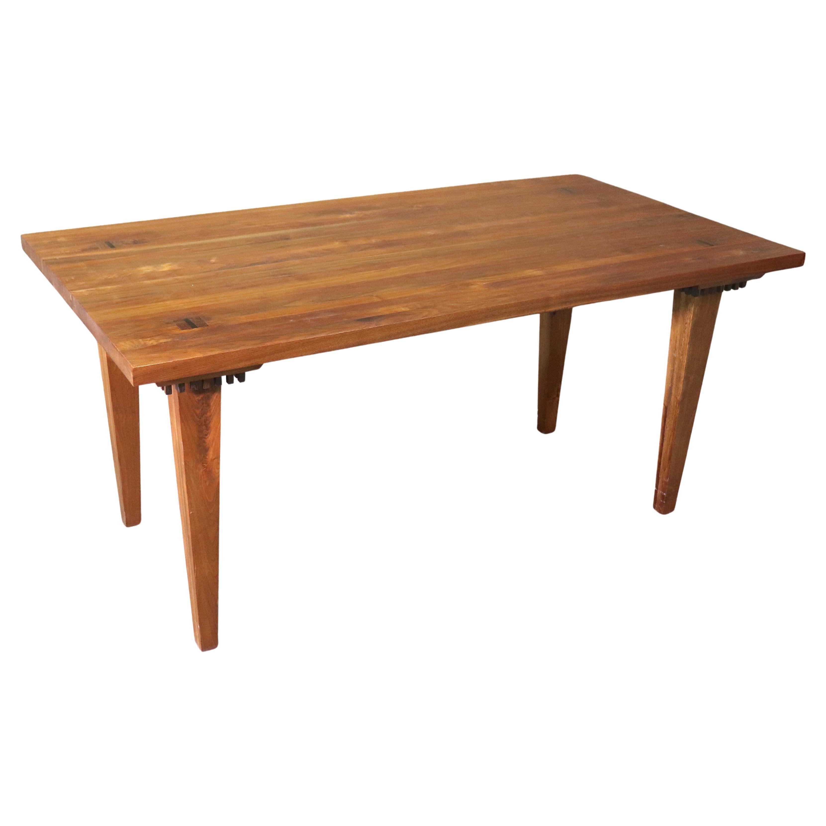 Table de salle à manger par Jeffrey Greene
