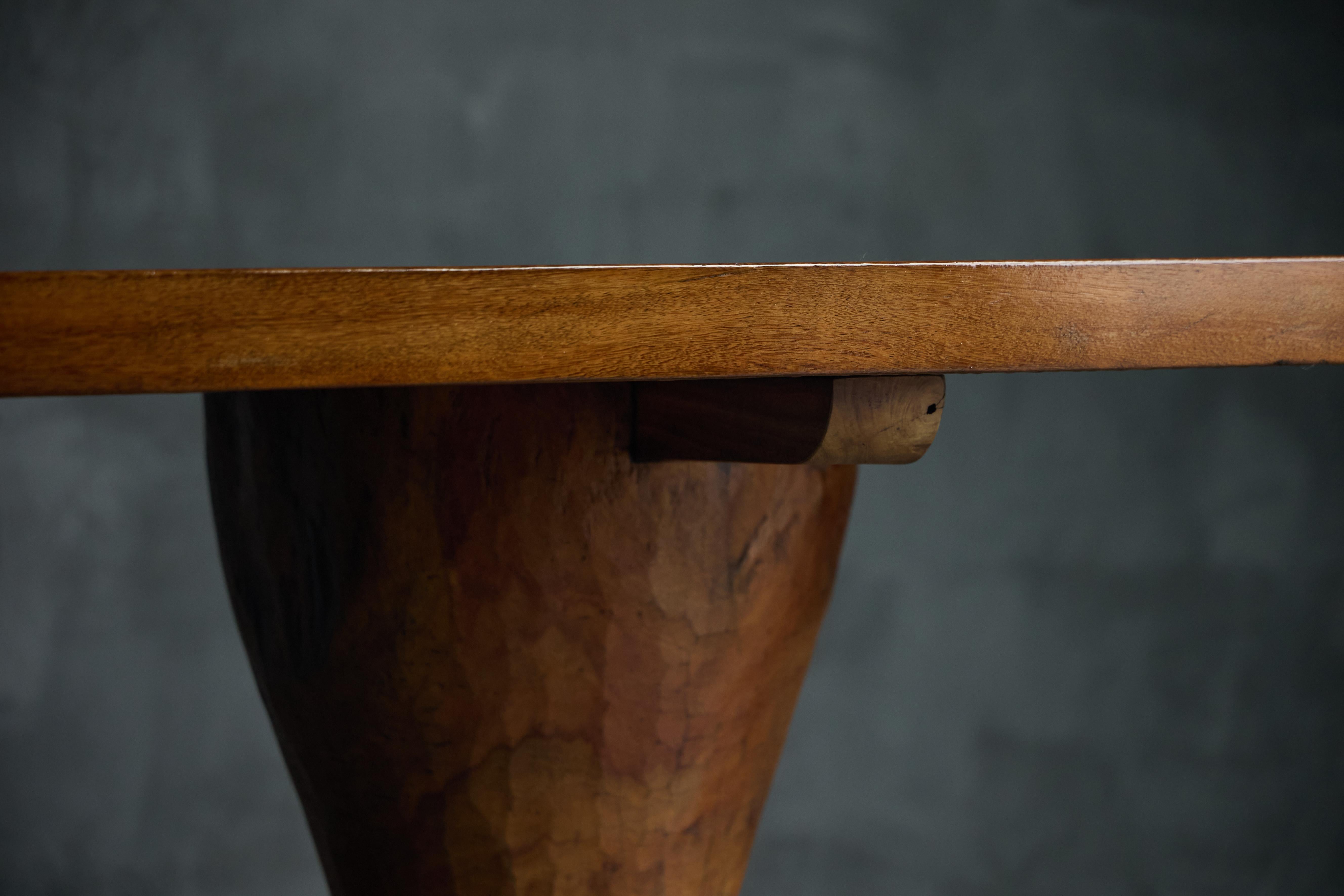 Mesa de comedor Atribuida a José Zanine Caldas, Brasil, años 70 finales del siglo XX en venta