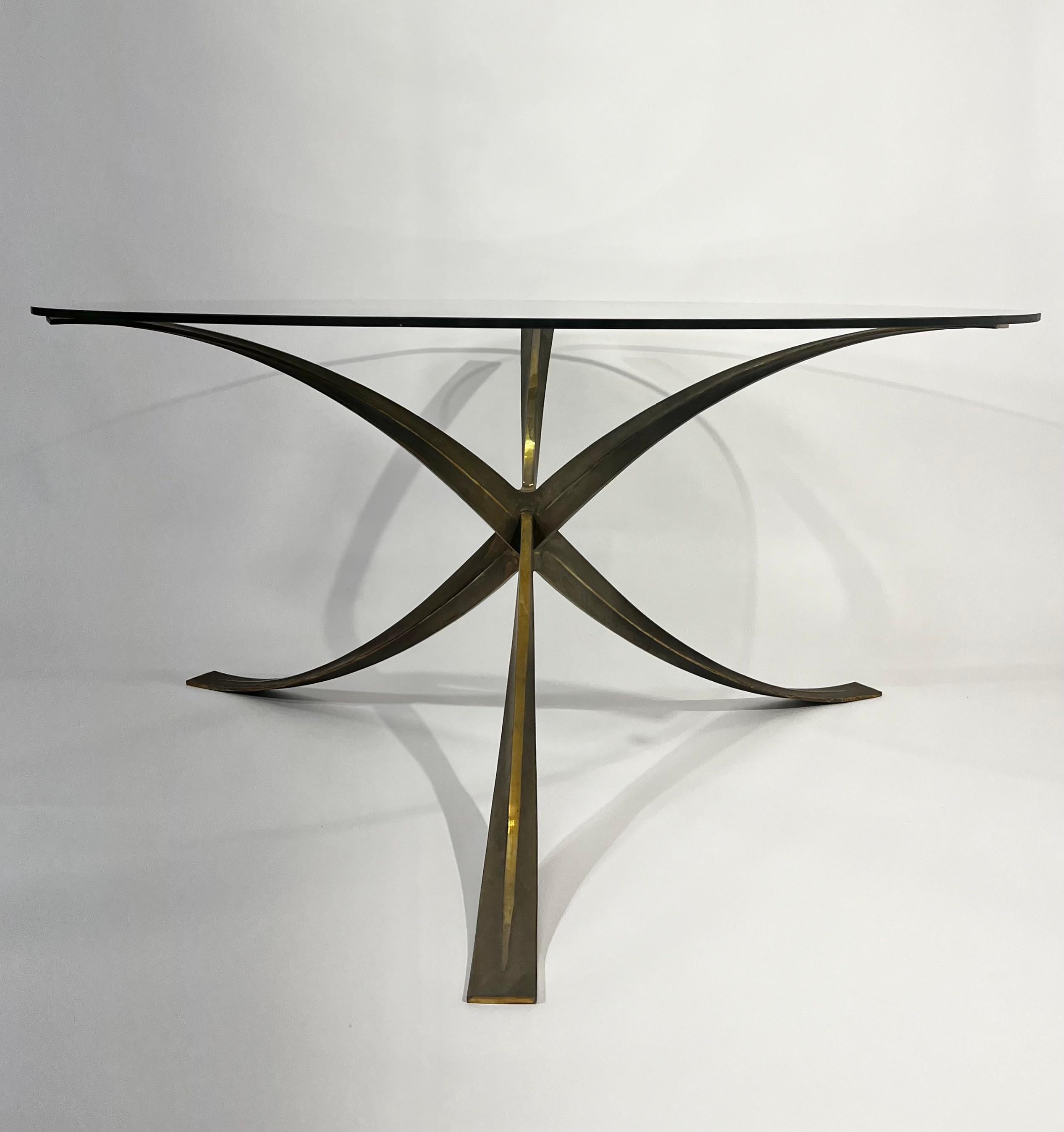 Mid-Century moderno Tavolo da pranzo di Michel Mangematin in vendita