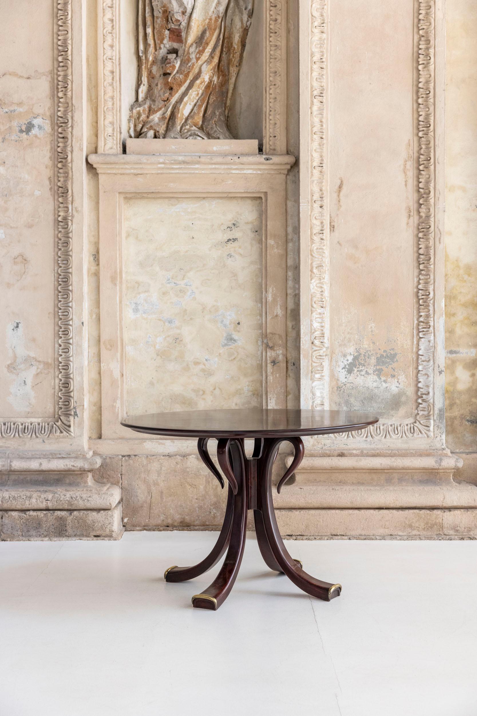 Mid-Century Modern Dining table by Osvaldo Borsani for ABV Arredamenti Borsani Varedo, published For Sale