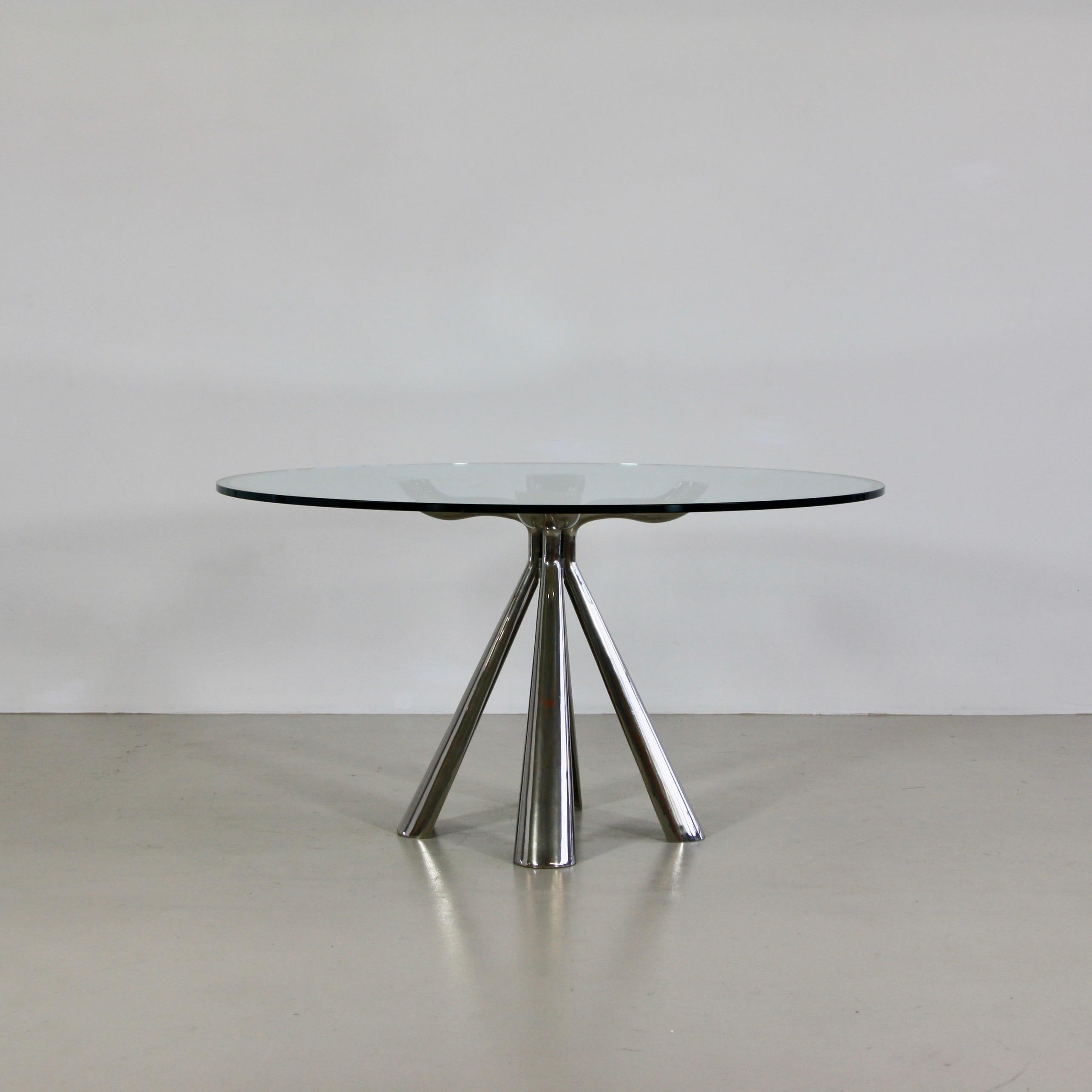 Italian Dining Table by Vittorio Introini for Saporiti, 1972 For Sale